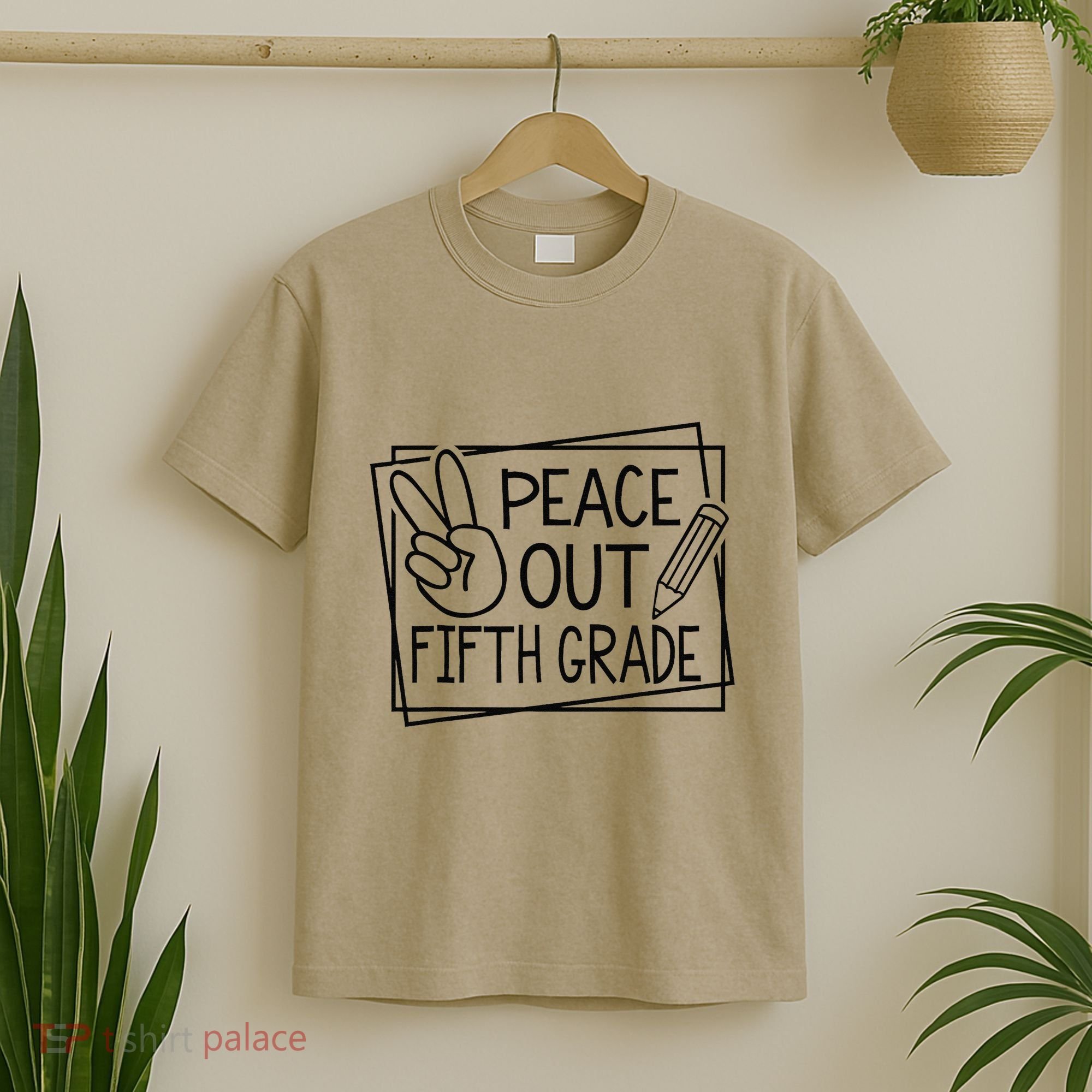 Peace Out Fifth Grade Last Day Of School Summer Break T-Shirt