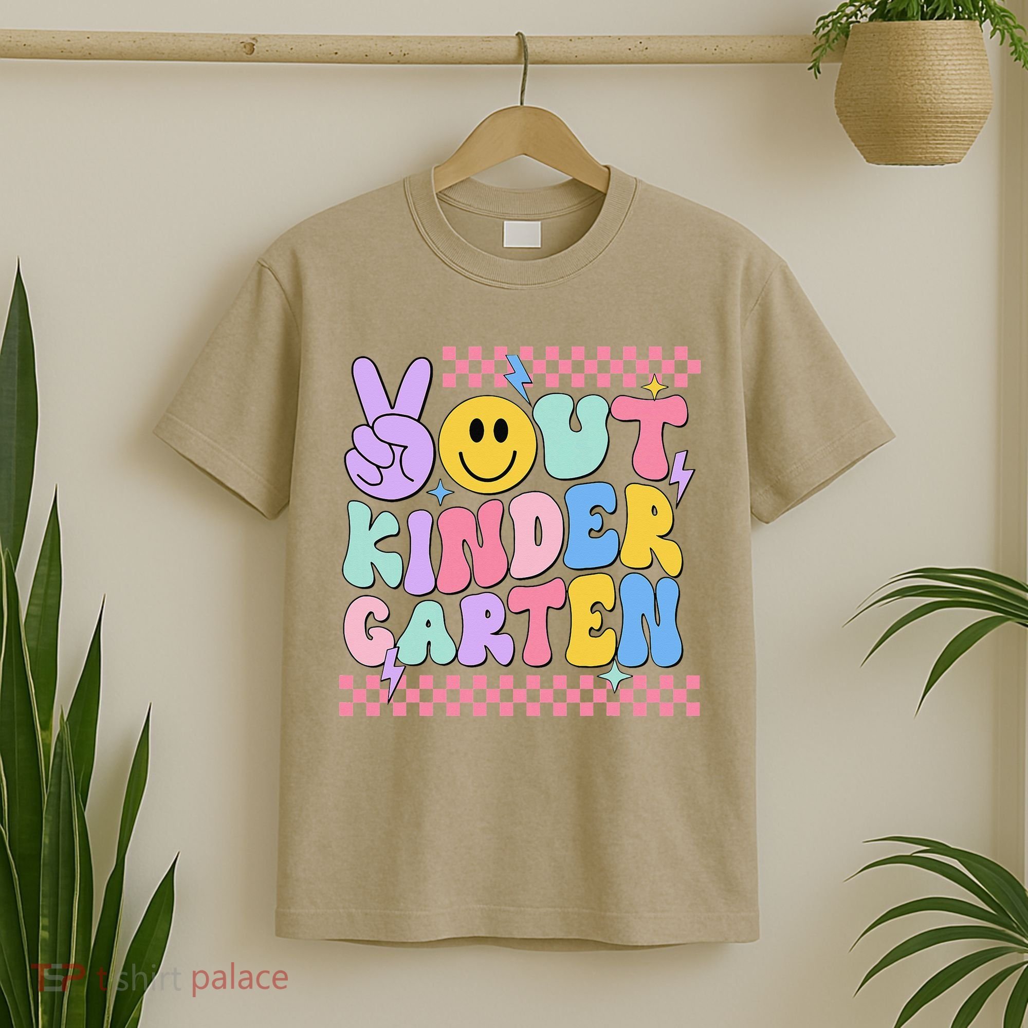 Peace Out Kindergarten Graduation Smile Face Last Day T-Shirt