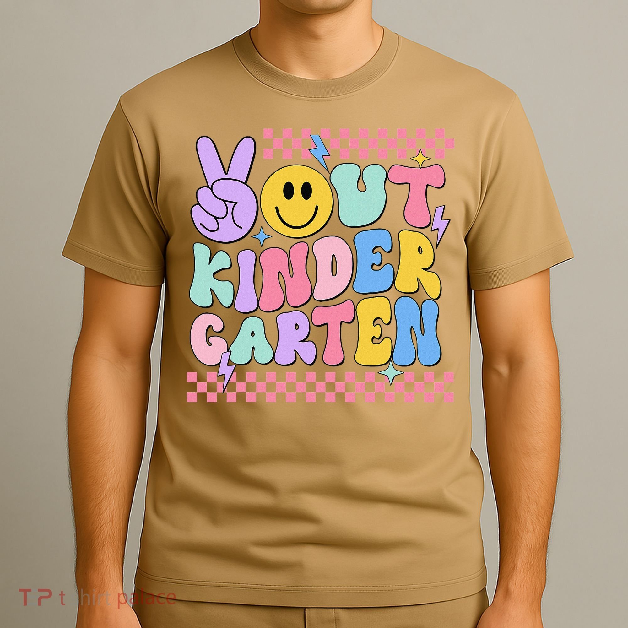Peace Out Kindergarten Graduation Smile Face Last Day T-Shirt