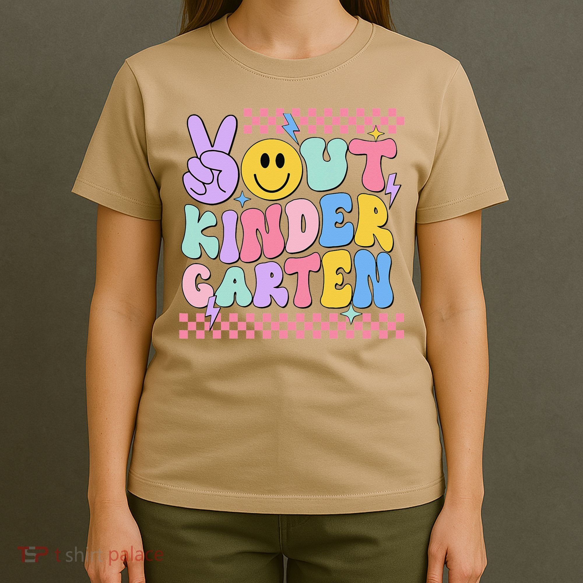 Peace Out Kindergarten Graduation Smile Face Last Day T-Shirt
