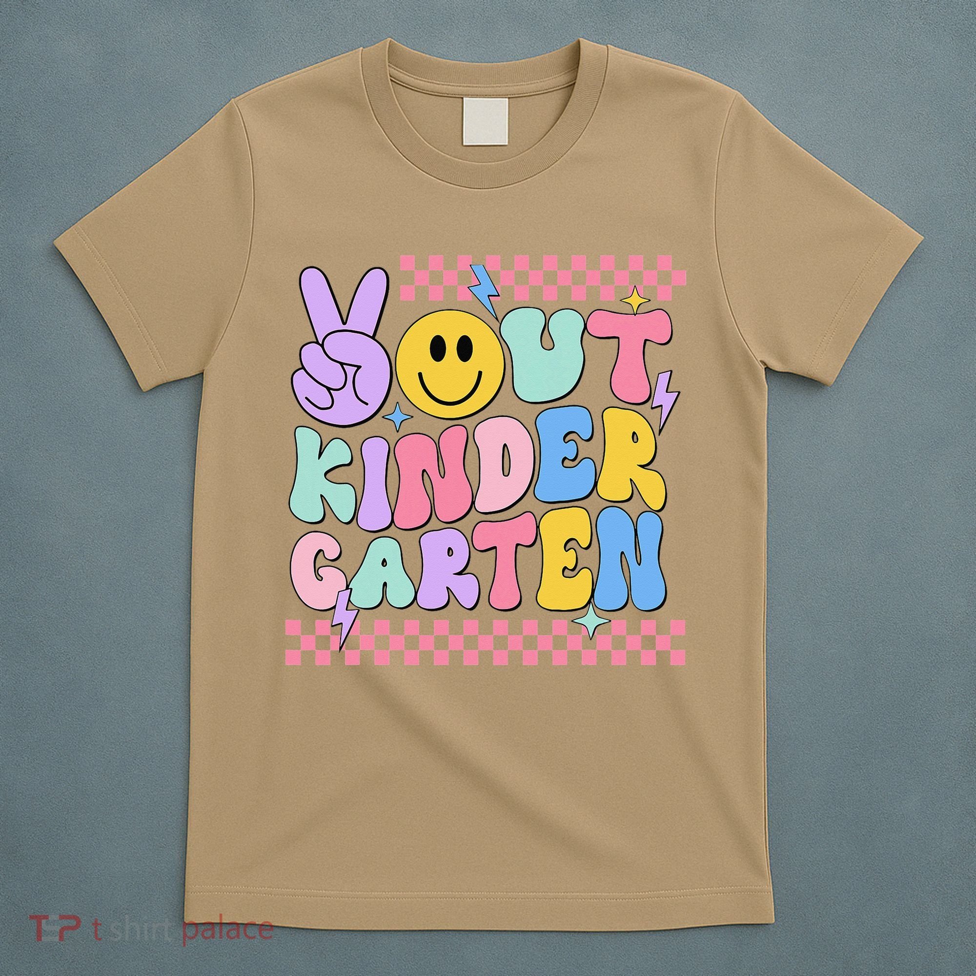 Peace Out Kindergarten Graduation Smile Face Last Day T-Shirt