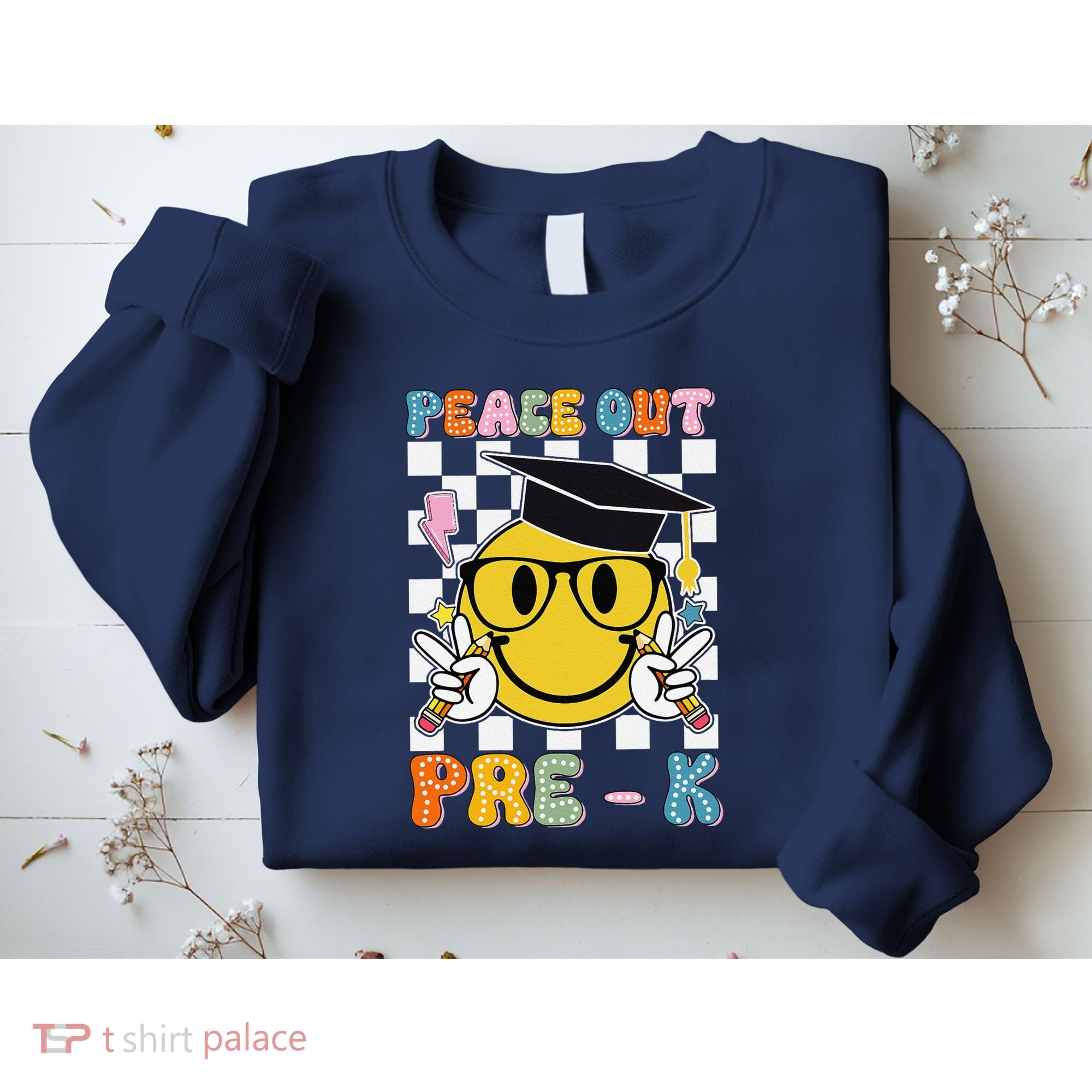 Peace Out Pre K Last Day Of School Smile Face Teachers Sweatshirt