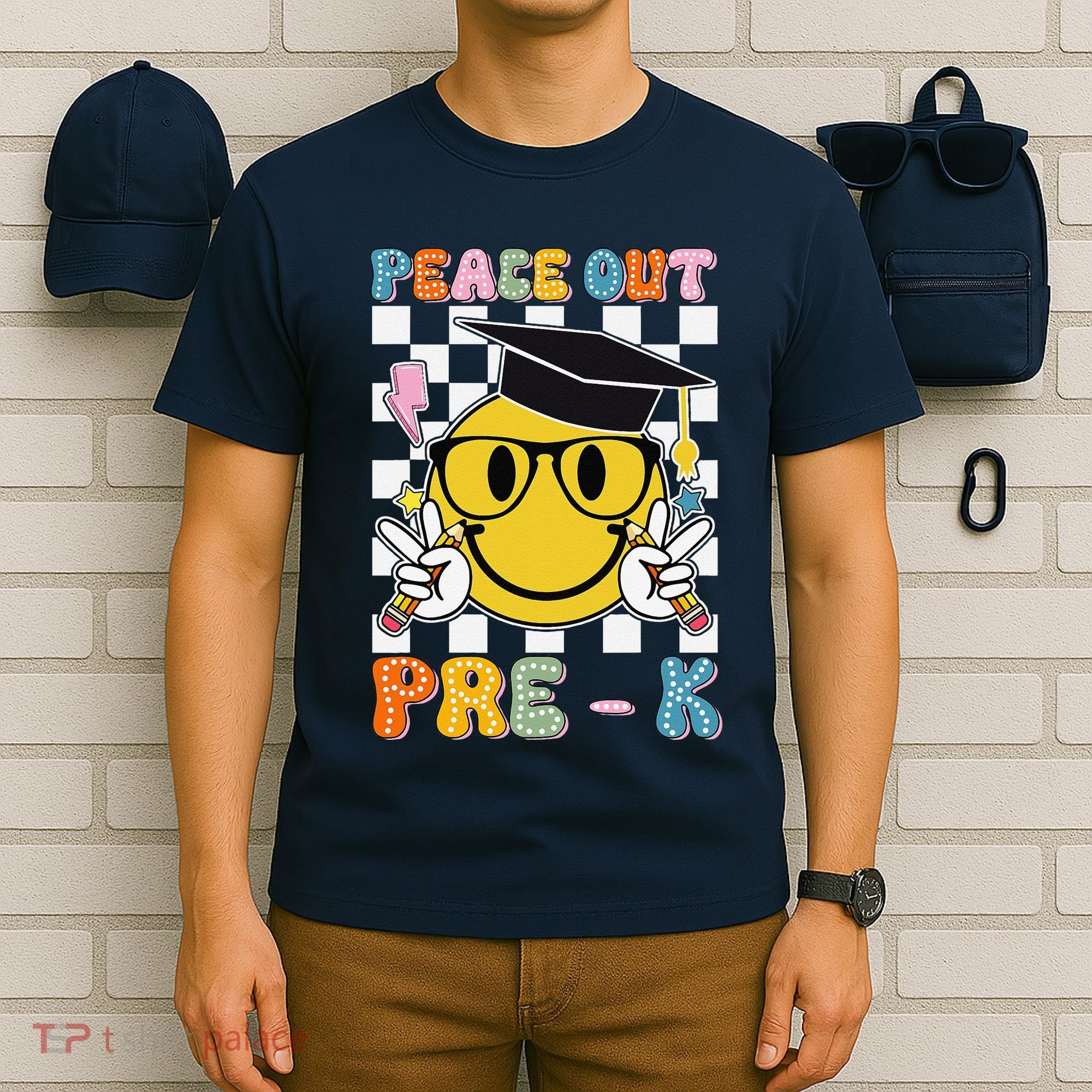 Peace Out Pre K Last Day Of School Smile Face Teachers T-Shirt
