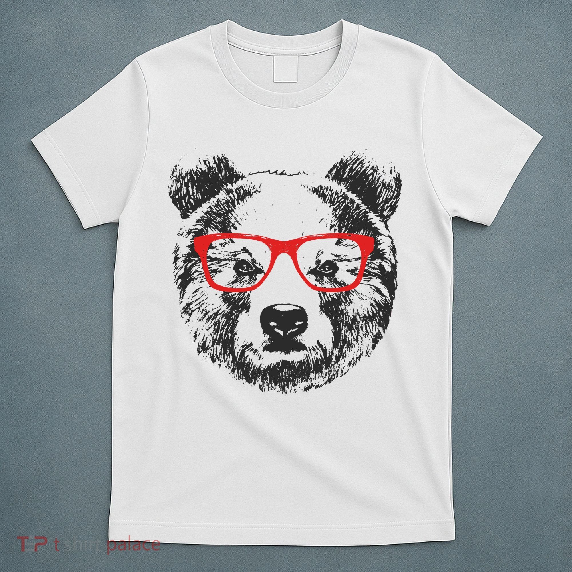 Portrait of Bear with glasses T-Shirt