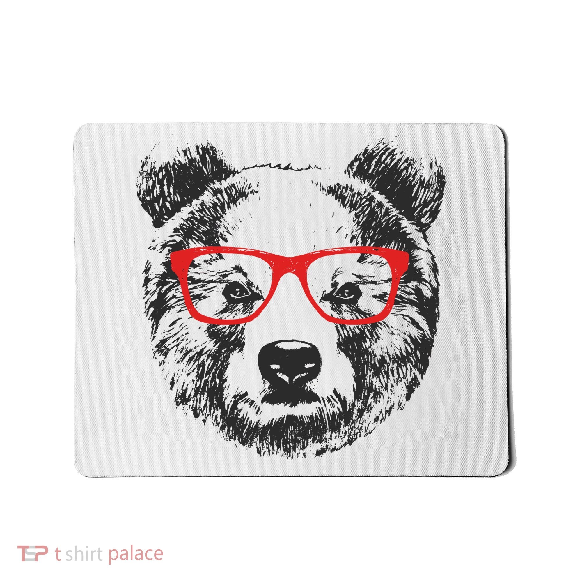 Portrait of Bear with glasses Mousepad