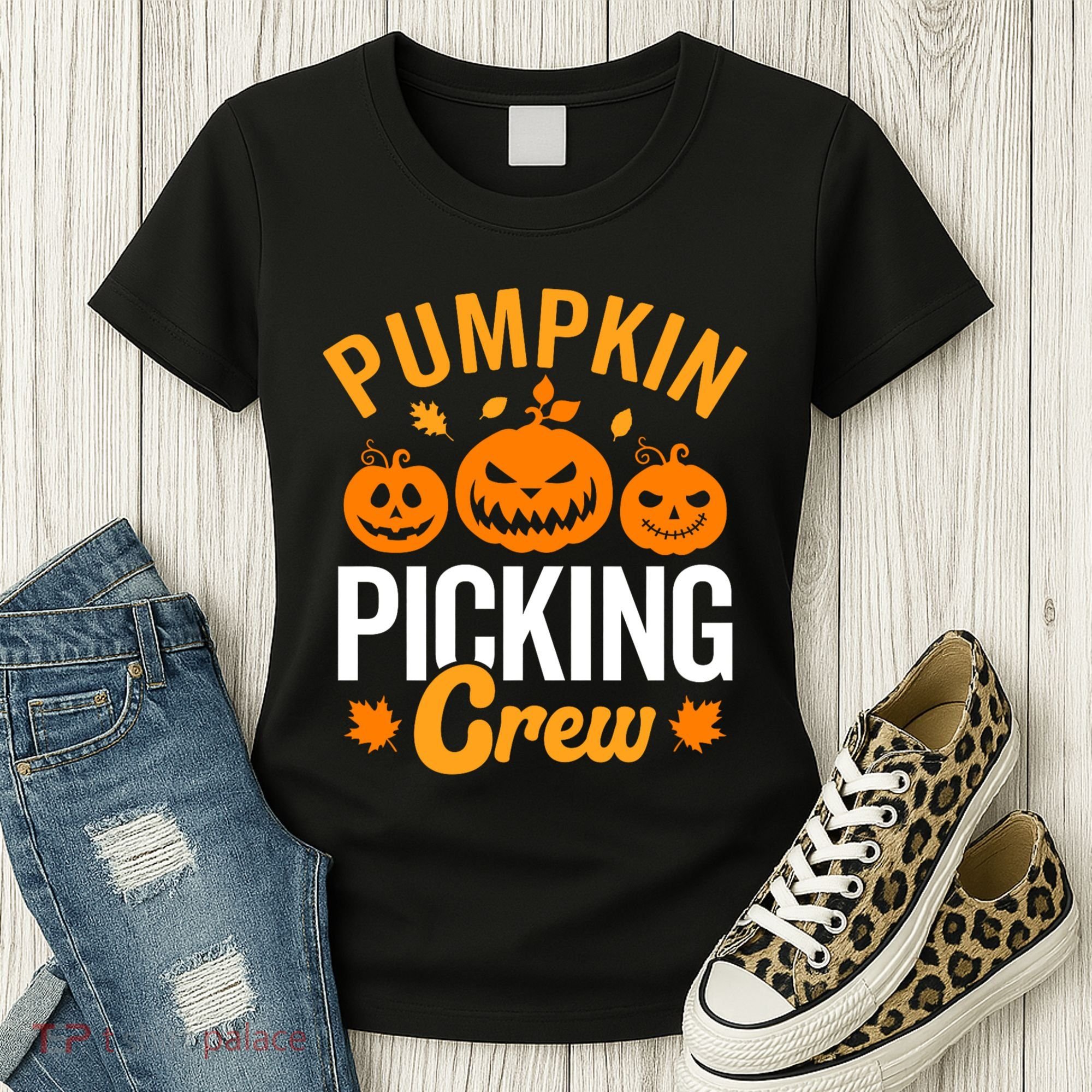 Pumpkin Picking Crew Women's T-Shirt