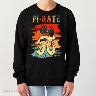 Pi-Rate Pi Day Mathematician Math Geek Pirate Lover Women's Sweatshirt