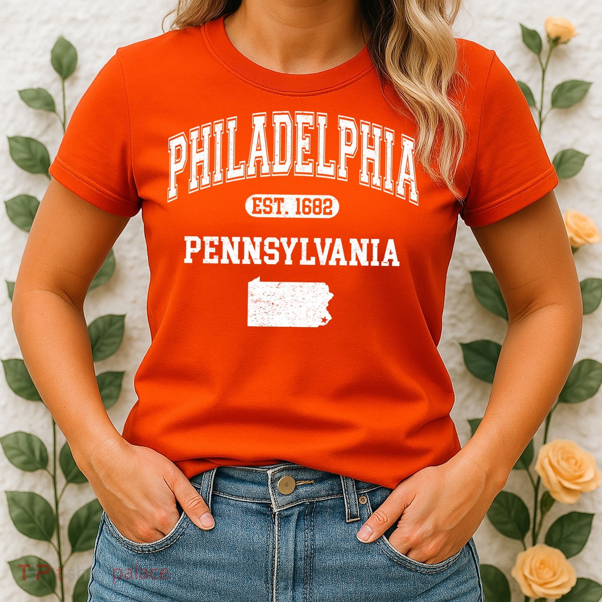 Philadelphia Pennsylvania Est 1682 Varsity Women's T-Shirt