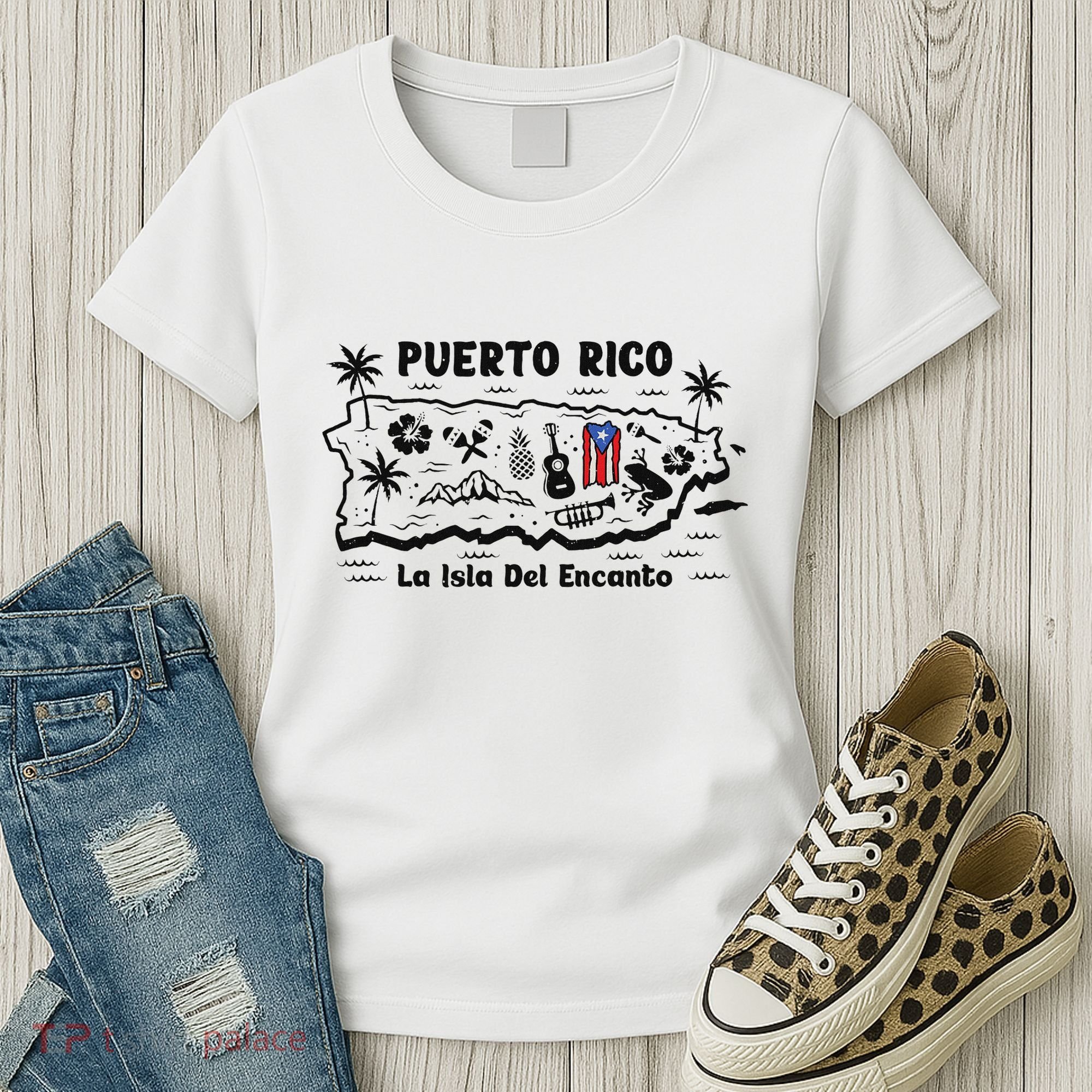 Puerto Rico La Isla Del Puerto Rican Flag Retro Women's T-Shirt