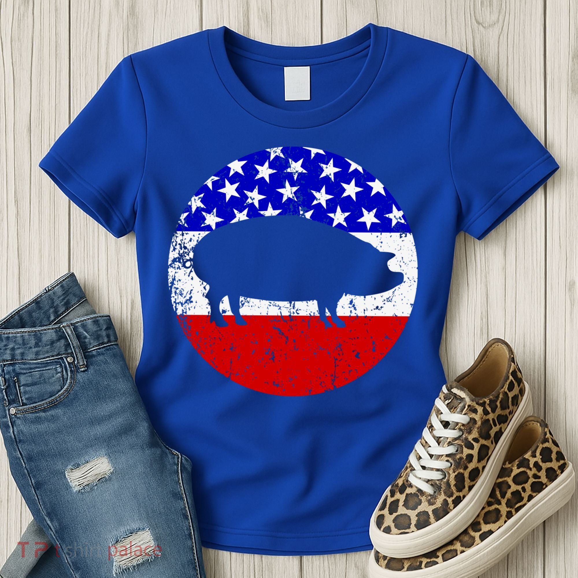 Pig Roast Retro Style Bbq Cookout American Flag Cute Gift Women's T-Shirt