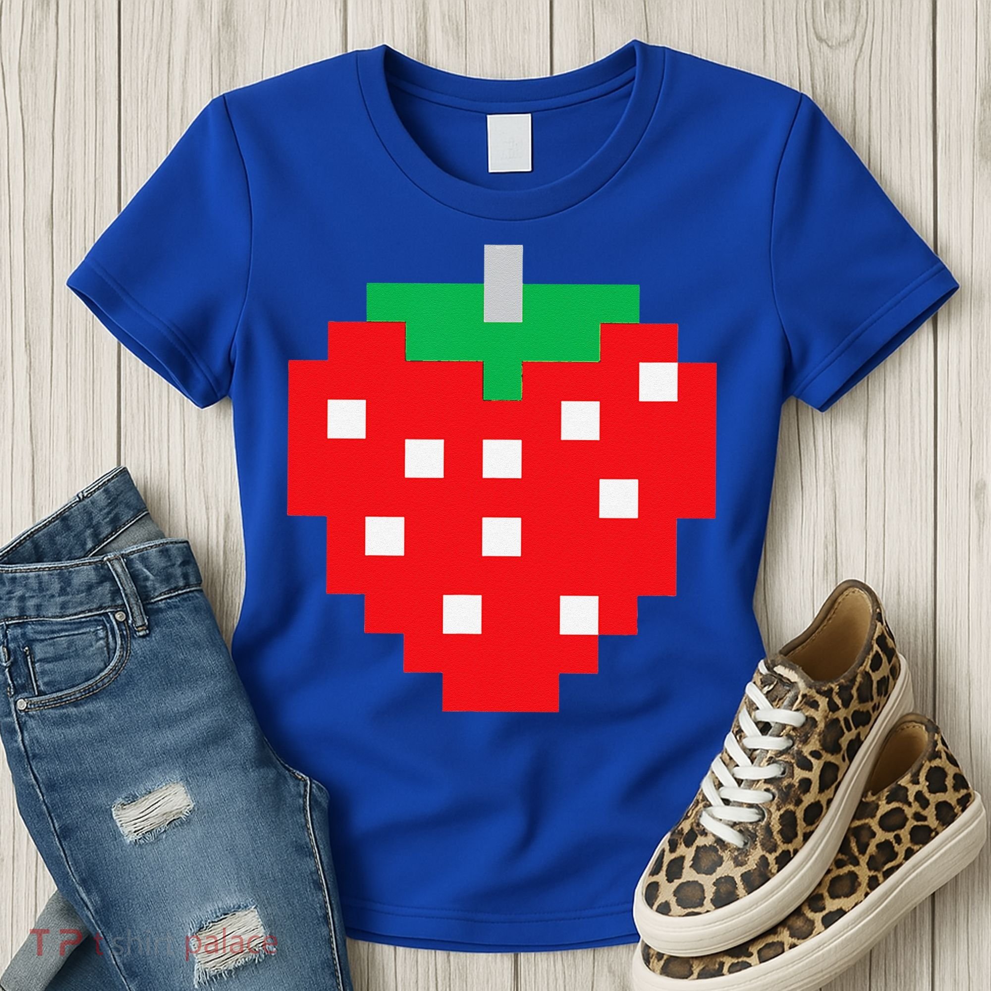 Pixel Strawberry 80s Video Game Halloween Costume Women's T-Shirt