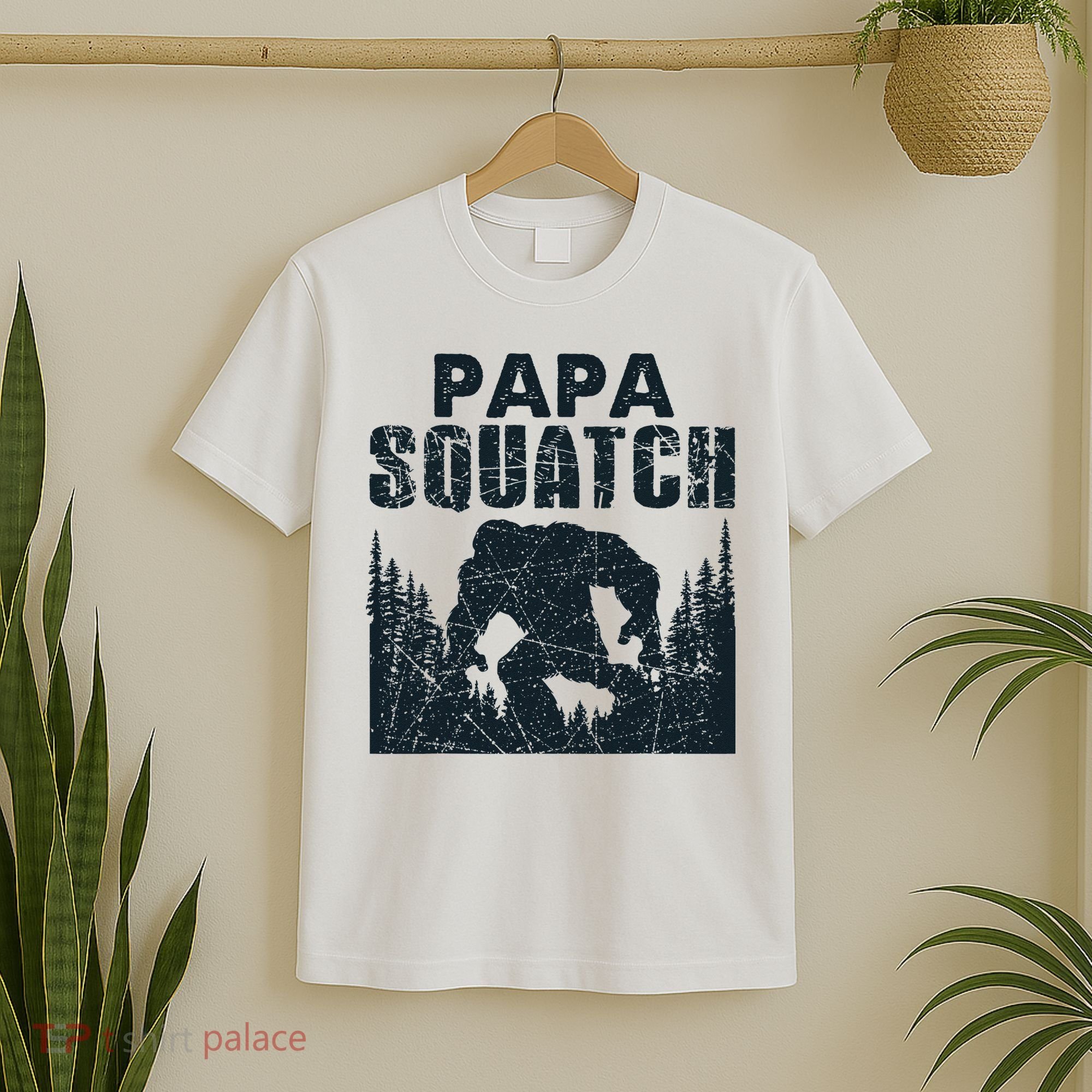 Papa Squatch Bigfoot Dad Father's Day T-Shirt
