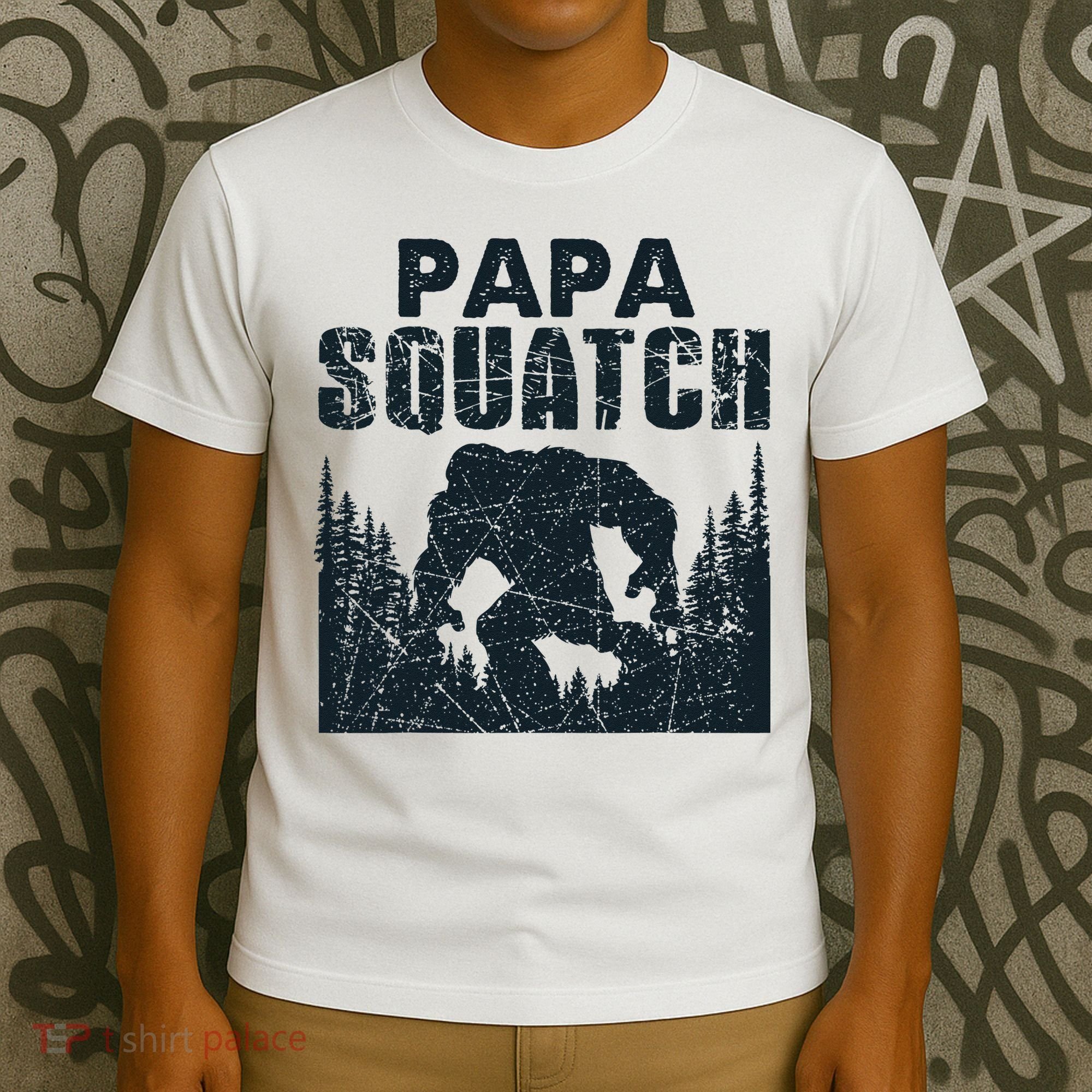 Papa Squatch Bigfoot Dad Father's Day T-Shirt