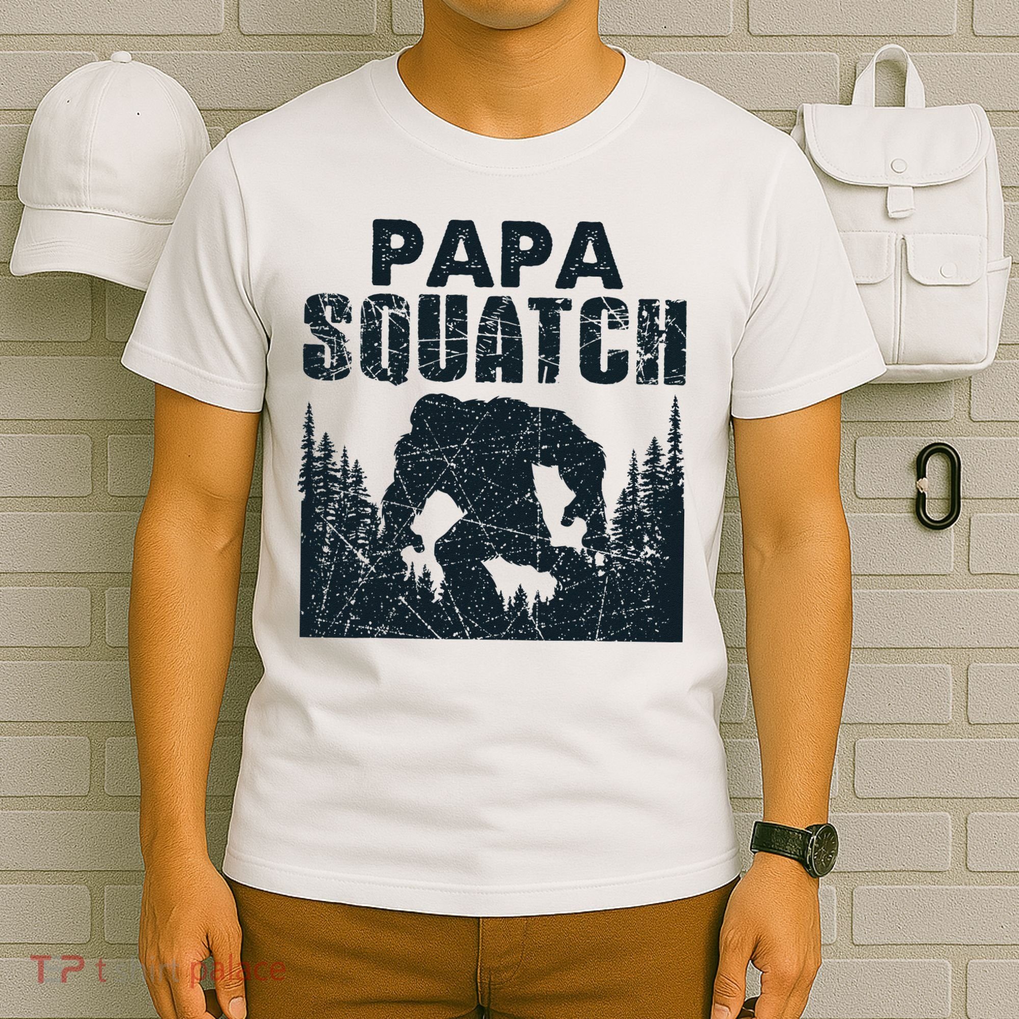 Papa Squatch Bigfoot Dad Father's Day T-Shirt