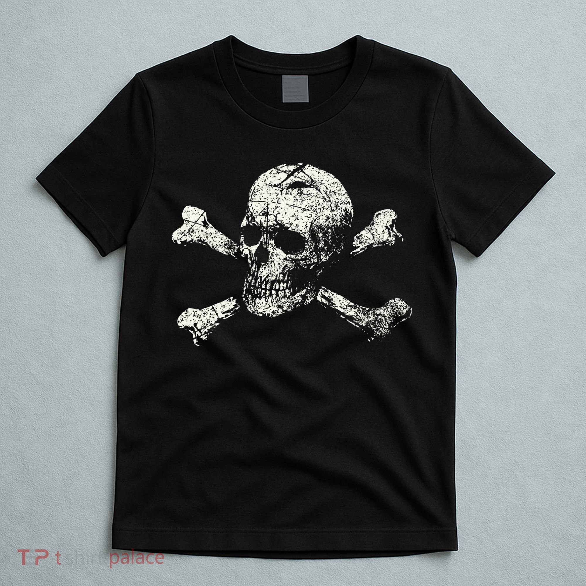 Pirate Skull Banner - Jolly Roger Symbol T-Shirt
