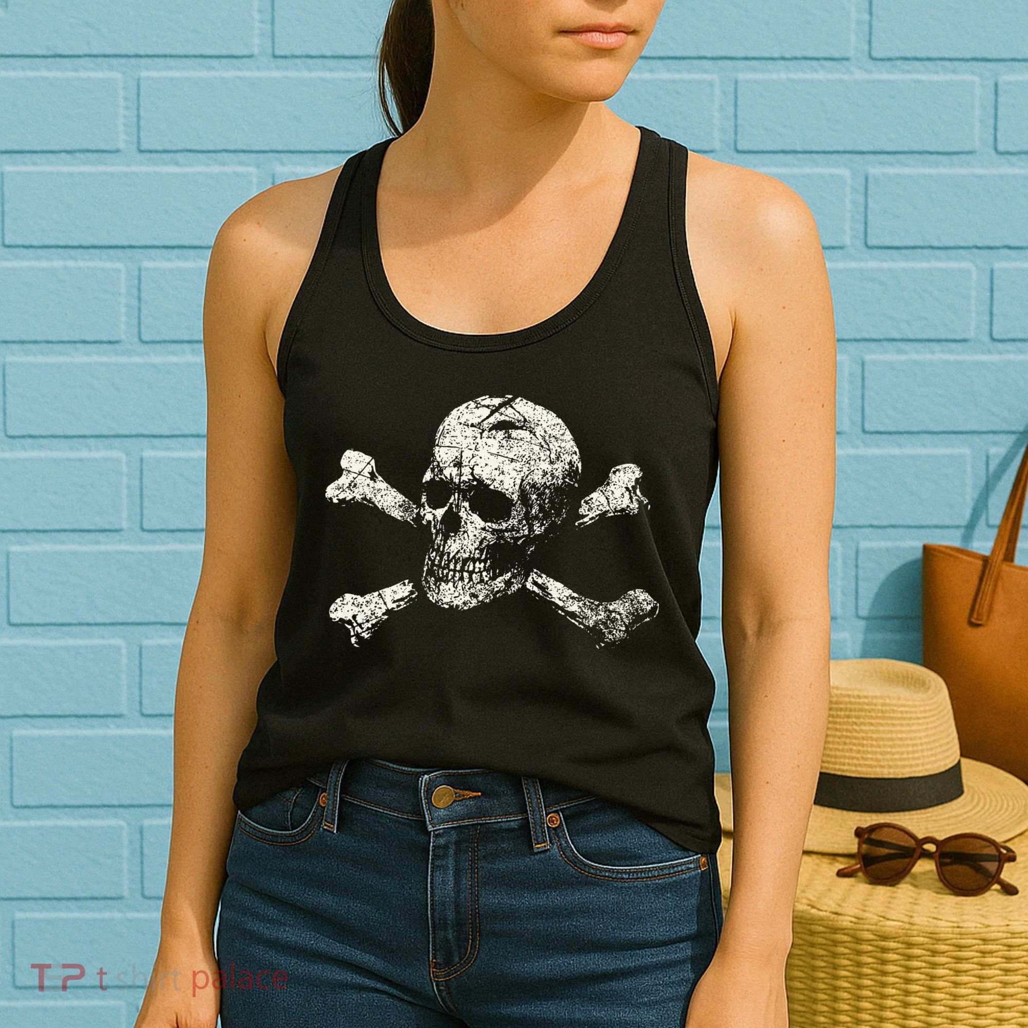 Pirate Skull Banner - Jolly Roger Symbol Women's Tank Top