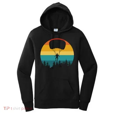 Parasailing Sunset Design Women's Hoodie