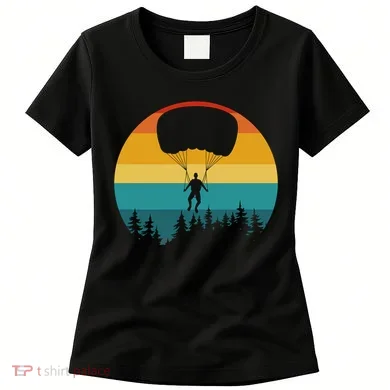 Parasailing Sunset Design Women's T-Shirt