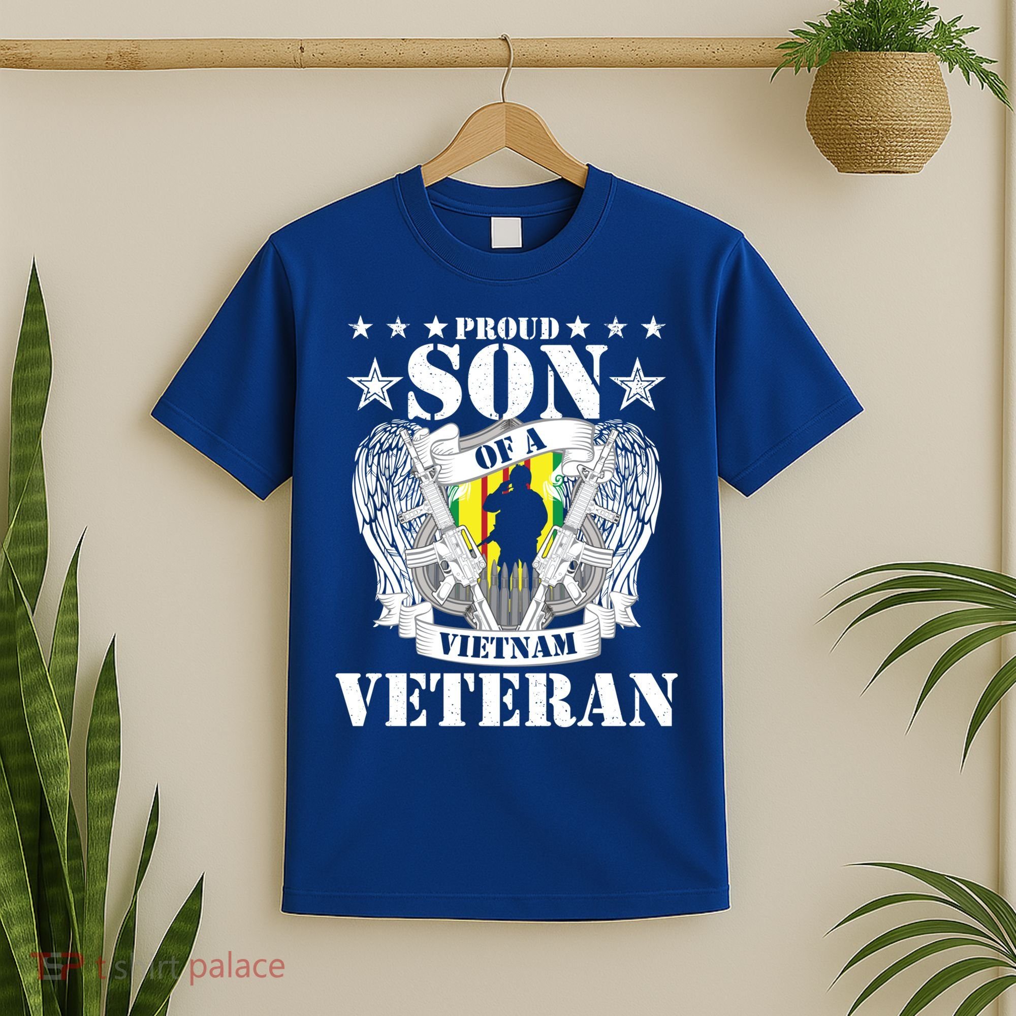 Proud Son Of A Vietnam Veteran Us Patriotic Veteran's Day Gift T-Shirt