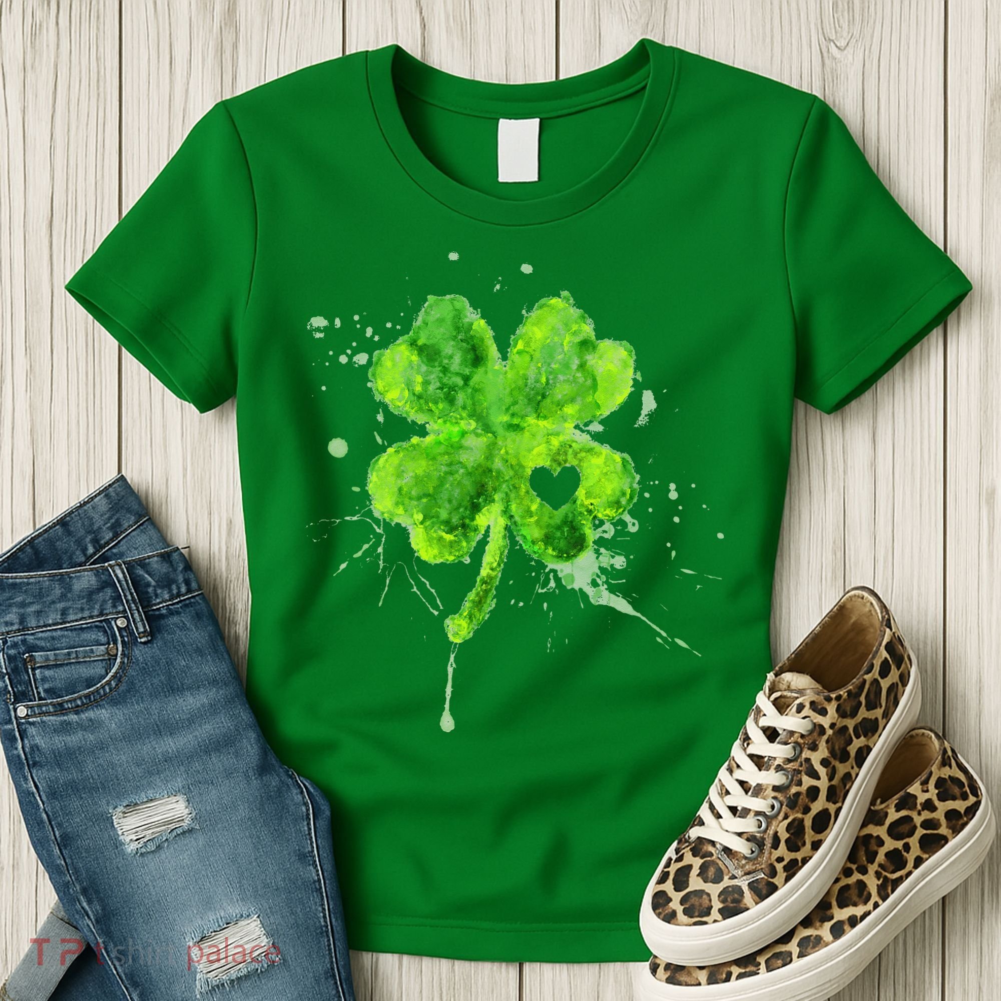 Painted St Patricks Day Shamrock Heart St Paddys Day Clover Women's T-Shirt