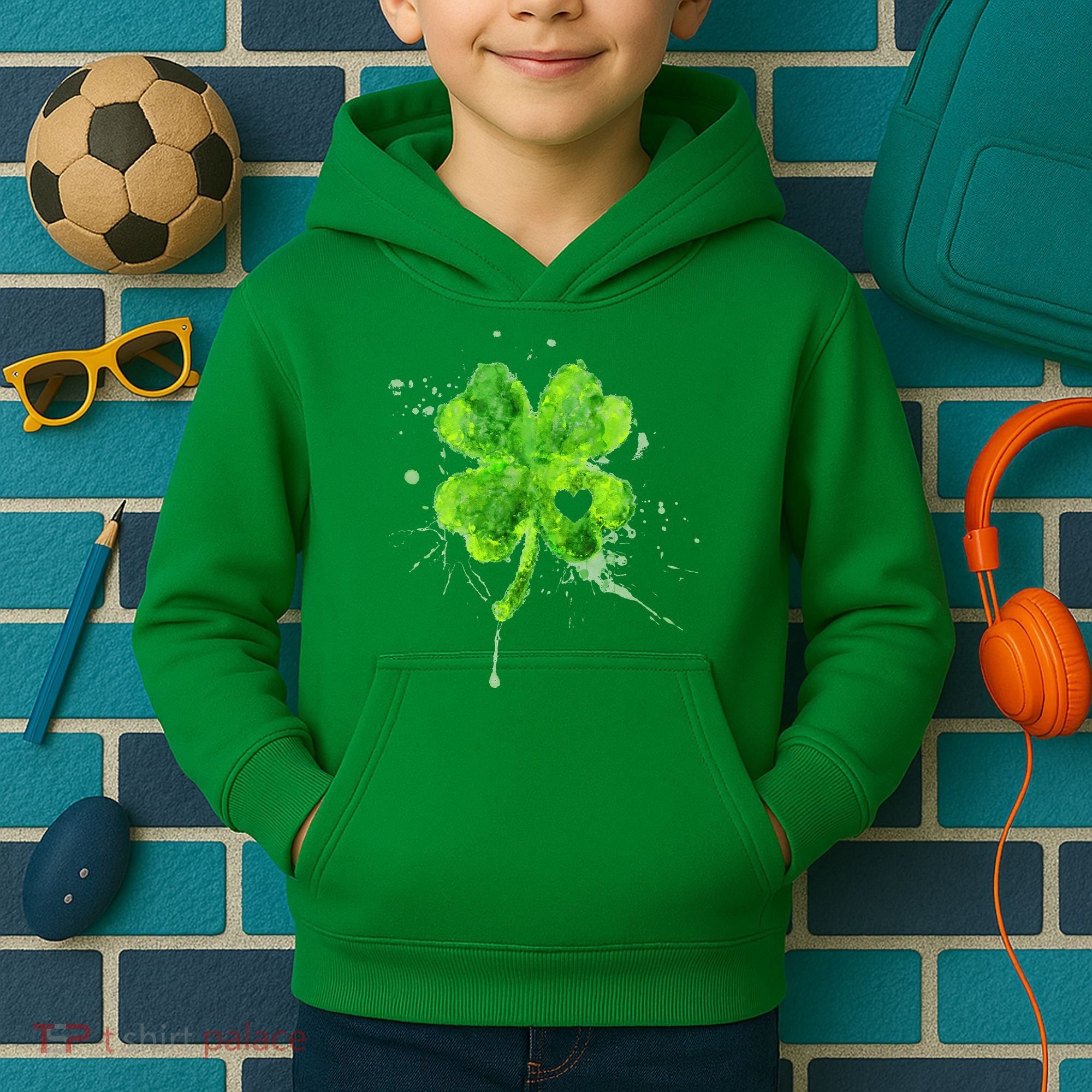 Painted St Patricks Day Shamrock Heart St Paddys Day Clover Kids Hoodie