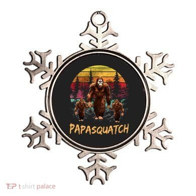 Papa Squatch Retro Bigfoot Dad Sasquatch Yeti Fathers day Ornament