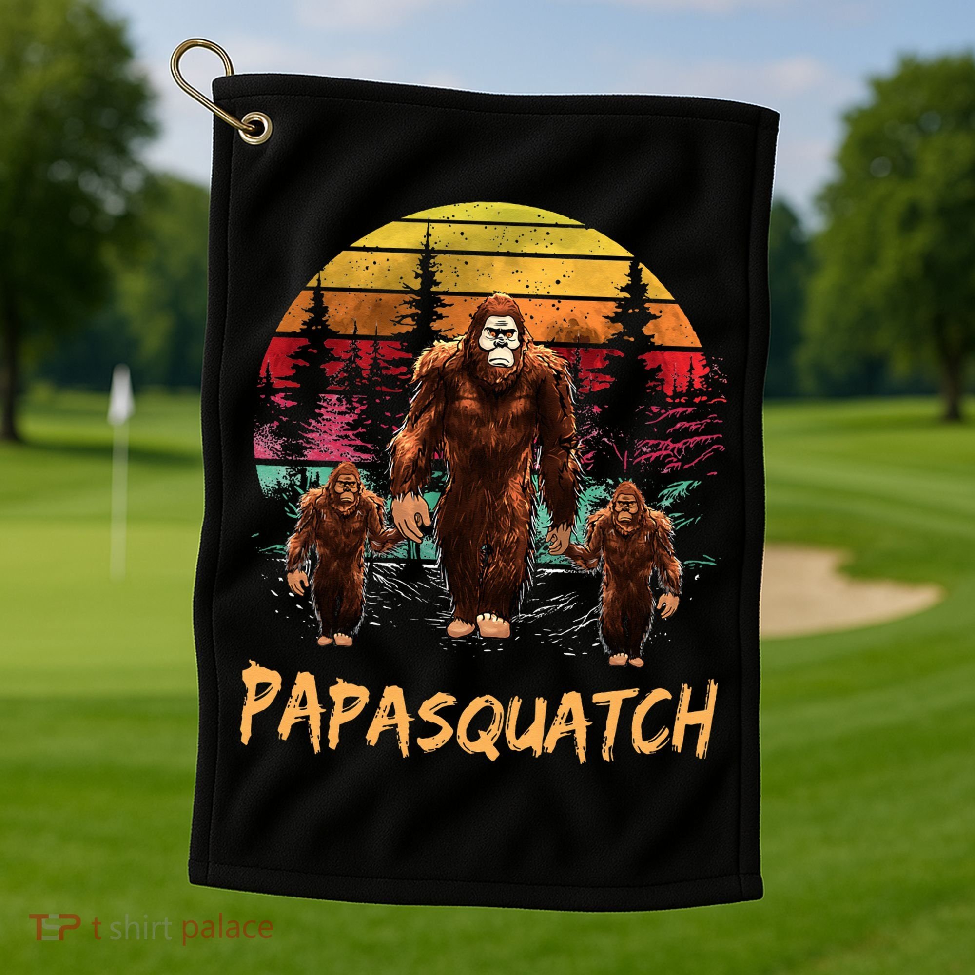 Papa Squatch Retro Bigfoot Dad Sasquatch Yeti Fathers day Golf Towel