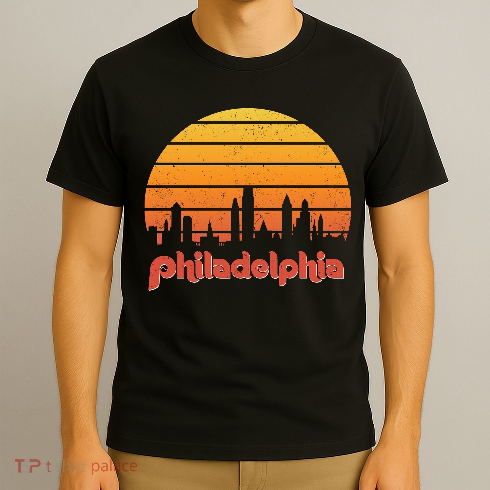 Philadelphia Skyline Retro Sunset Vintage Philly T-Shirt