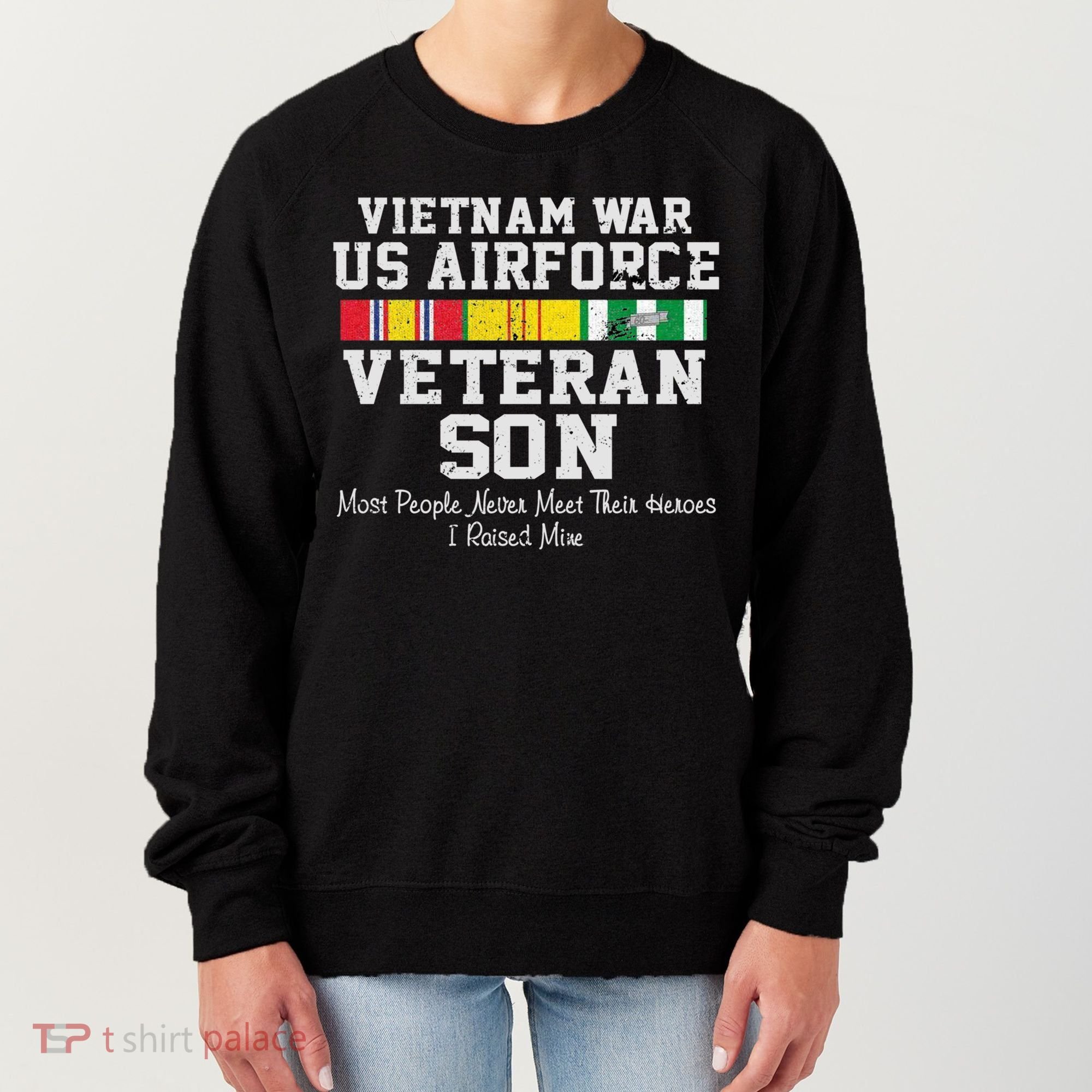 Proud Son Vietnam War Veteran Son Veteran's Day Gift Women's Sweatshirt