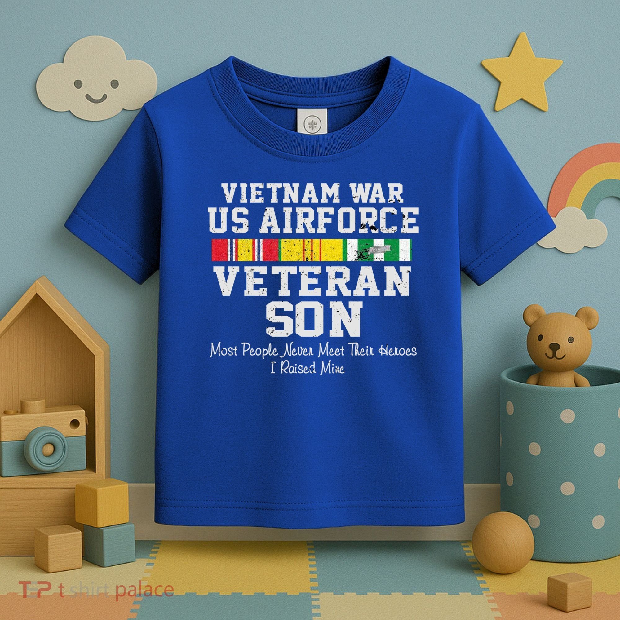 Proud Son Vietnam War Veteran Son Veteran's Day Gift Toddler T-Shirt