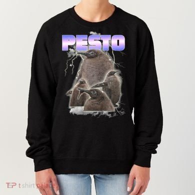 Pesto The Big Penguin Retro Women's Sweatshirt