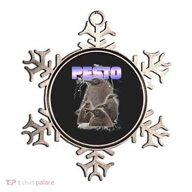 Pesto The Big Penguin Retro Ornament