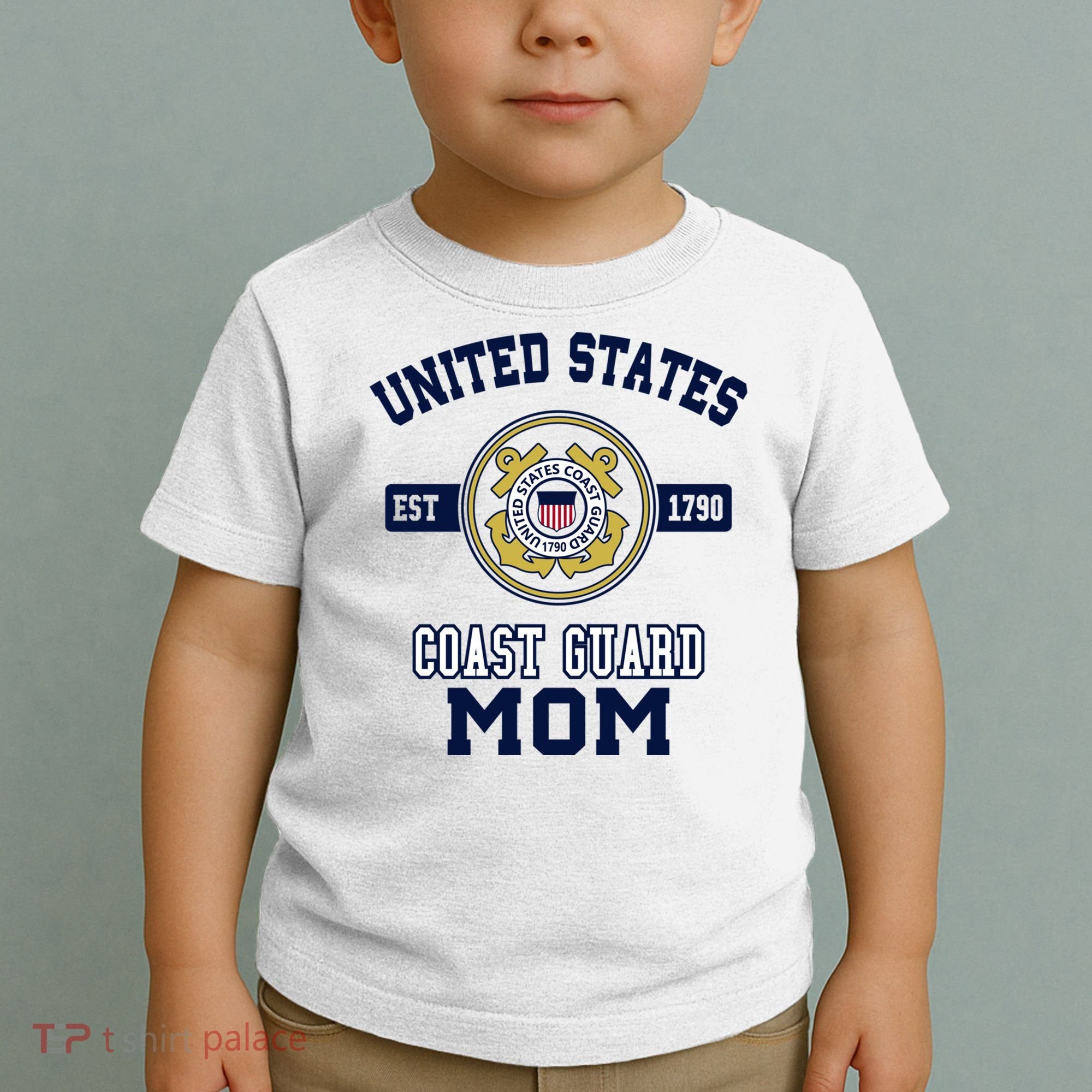 Proud Us Coast Guard Mom Military Pride Gift Toddler T-Shirt