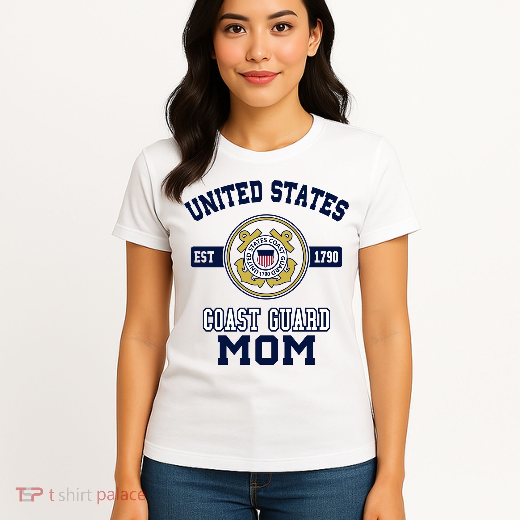Proud Us Coast Guard Mom Military Pride Gift Women's T-Shirt