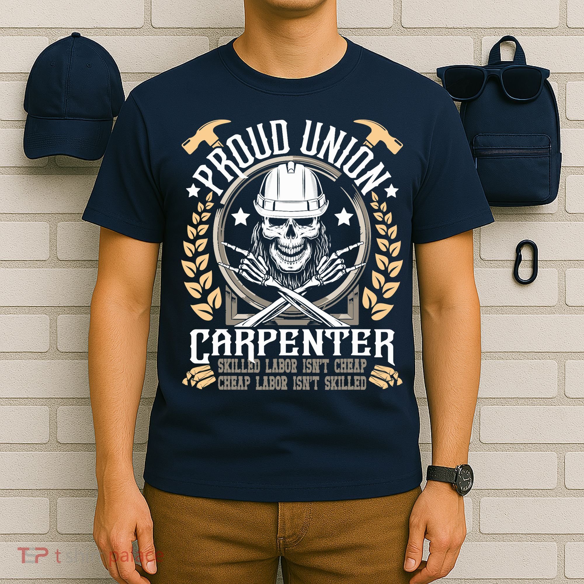 Proud Union Carpenter Woodworking Carpentry Woodworker T-Shirt