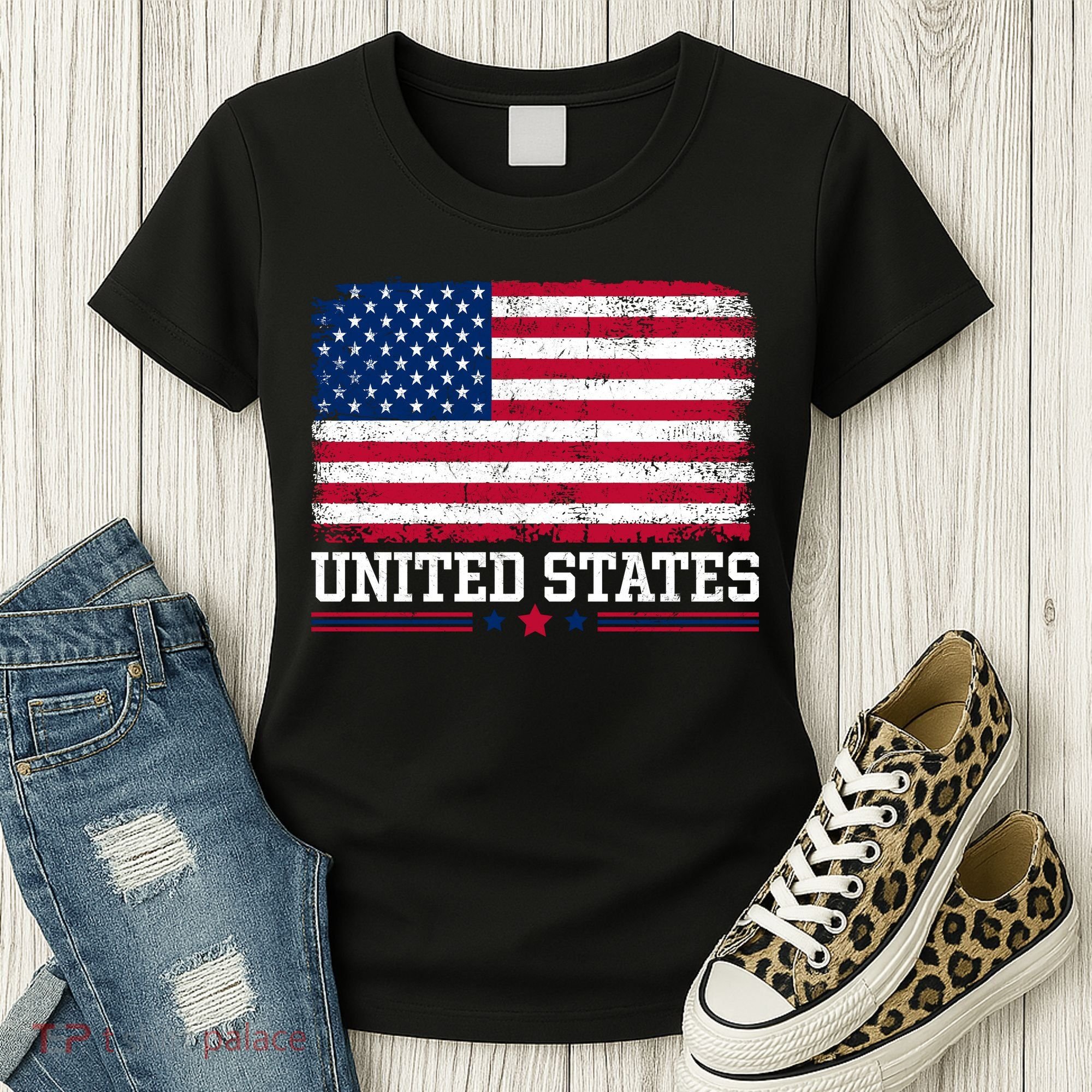 Patriotic USA Flag Grunge Style Apparel Gift Women's T-Shirt