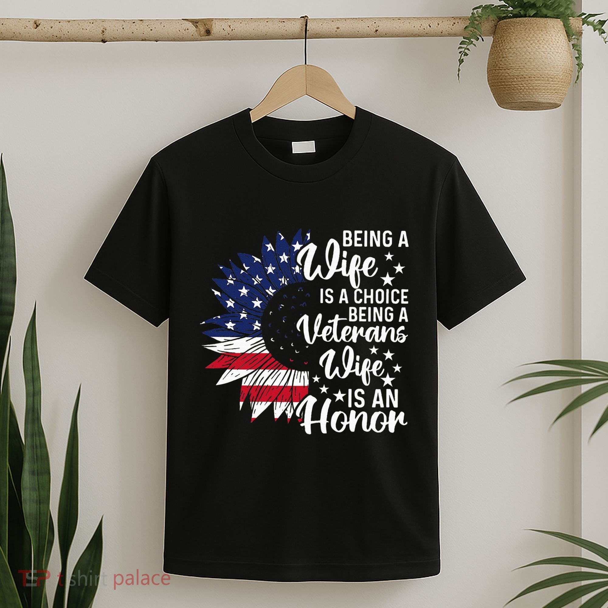 Patriotic Veterans Day Being A Veterans Wife Is An Honor T-Shirt
