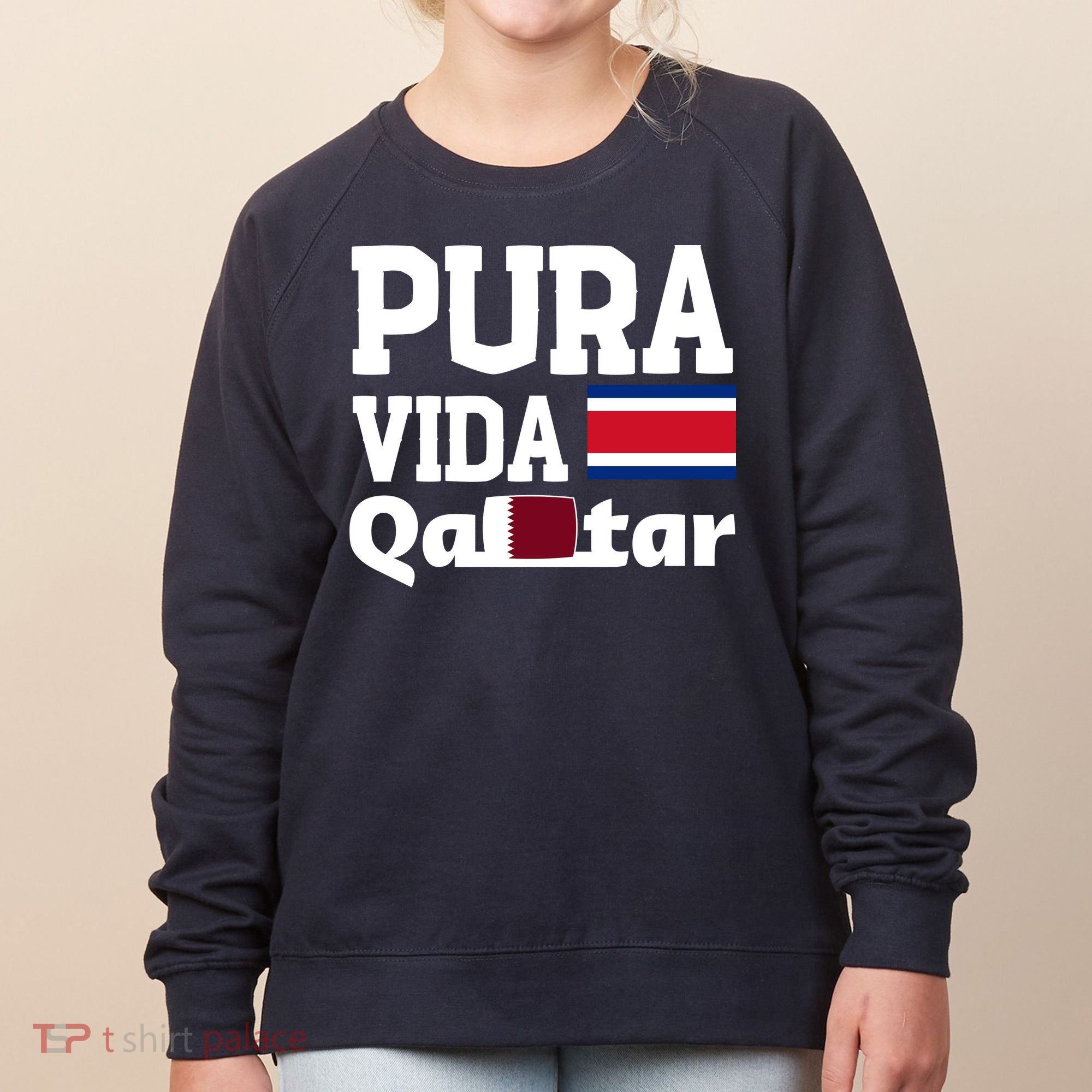 Pura Vida En Qatar 22 Costa Rica Women's Sweatshirt