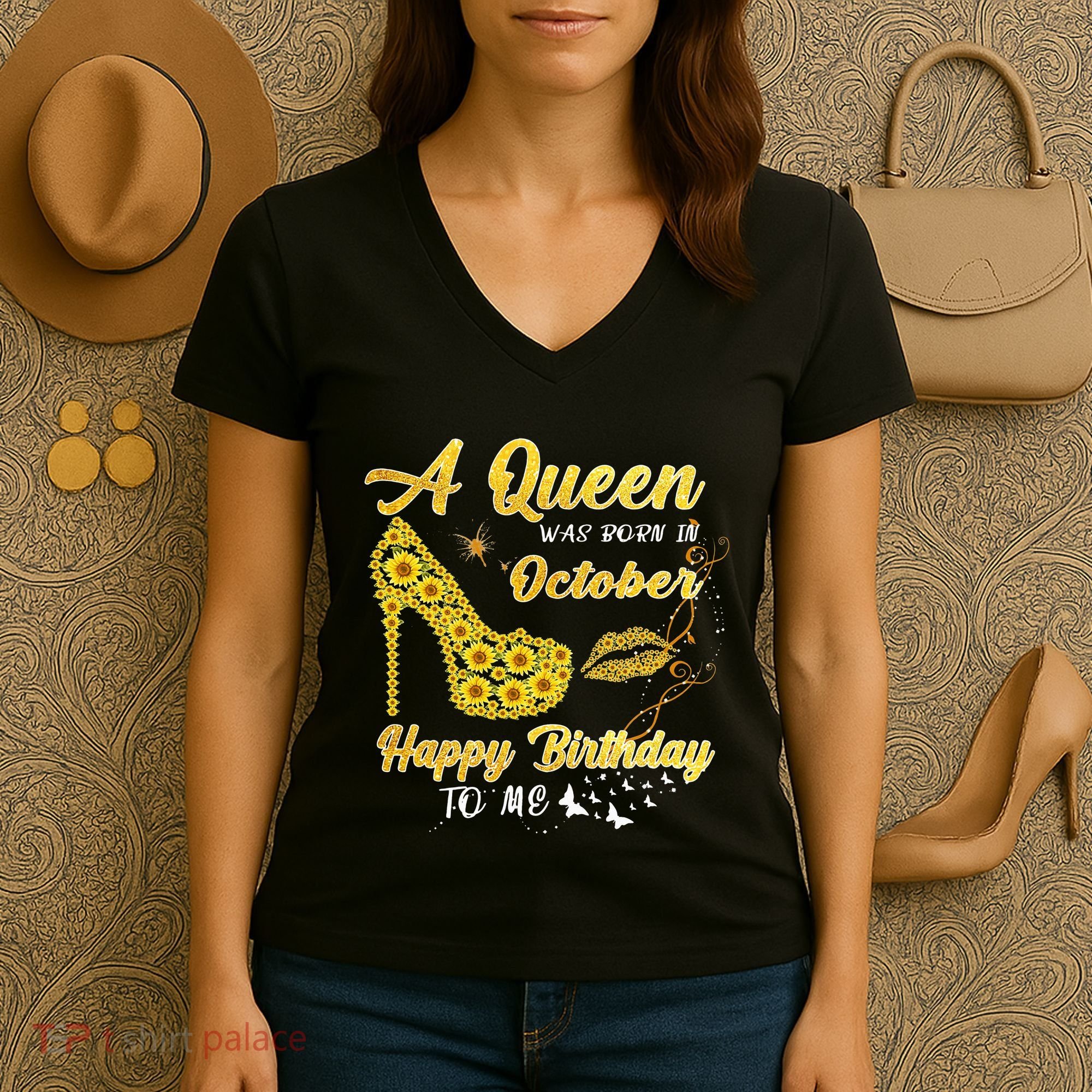 Queens Are Born In October October Birthday S For Women Women's V-Neck T-Shirt