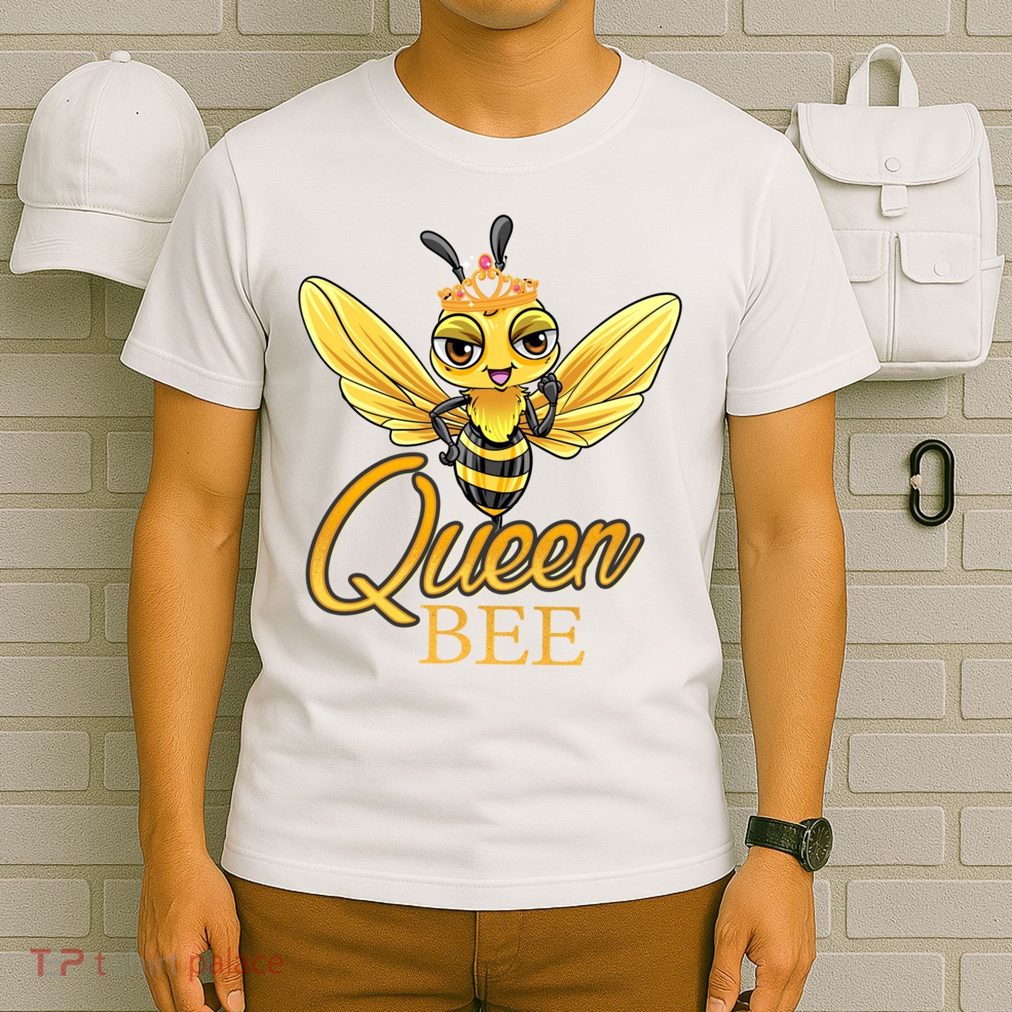 Queen Bee Crown Women Girls Honey Bee Hive Beekeeping Cool Gift T-Shirt