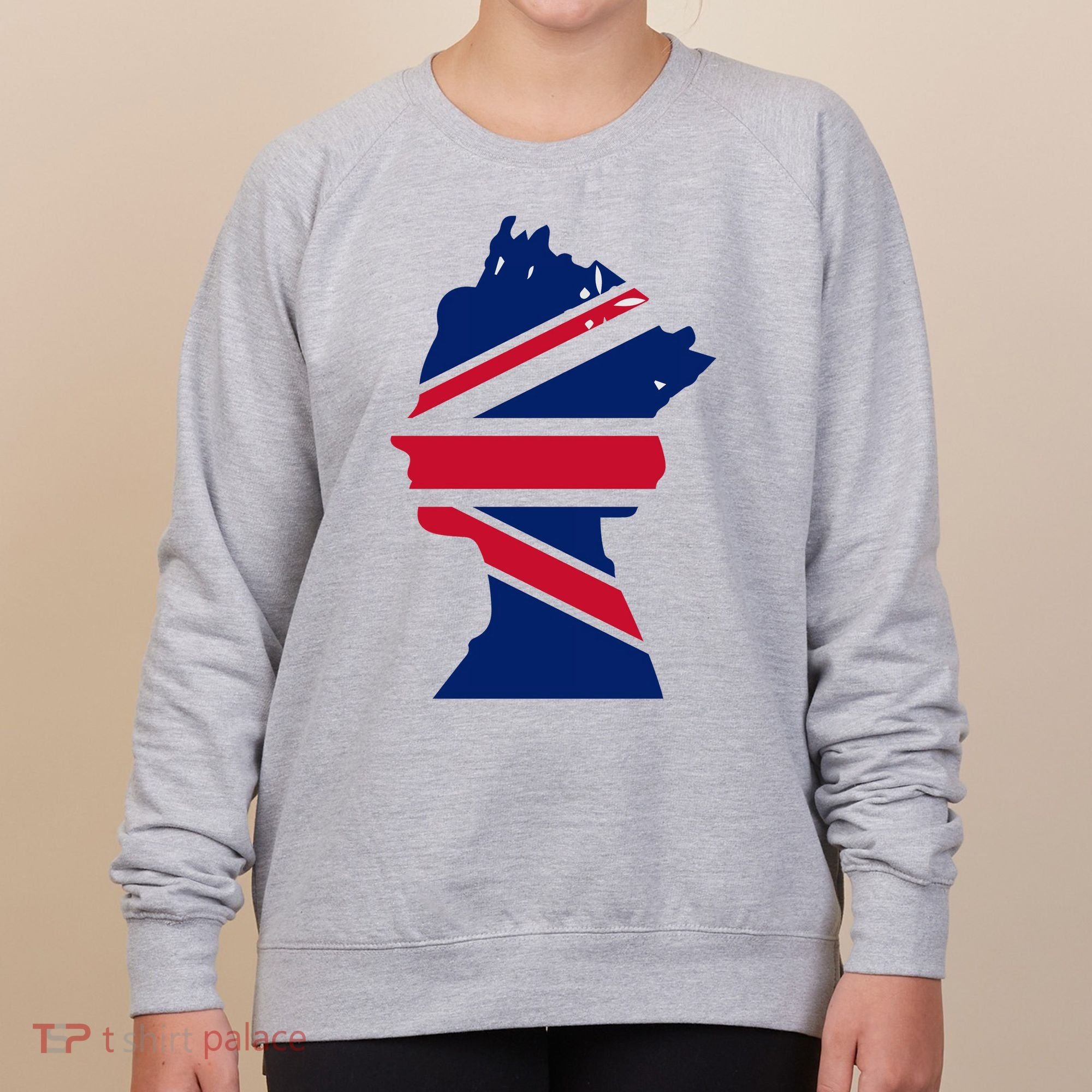 Queen Elizabeth Platinum Jubilee Celebration Queens 70th Anniversary Union Jack Women's Sweatshirt