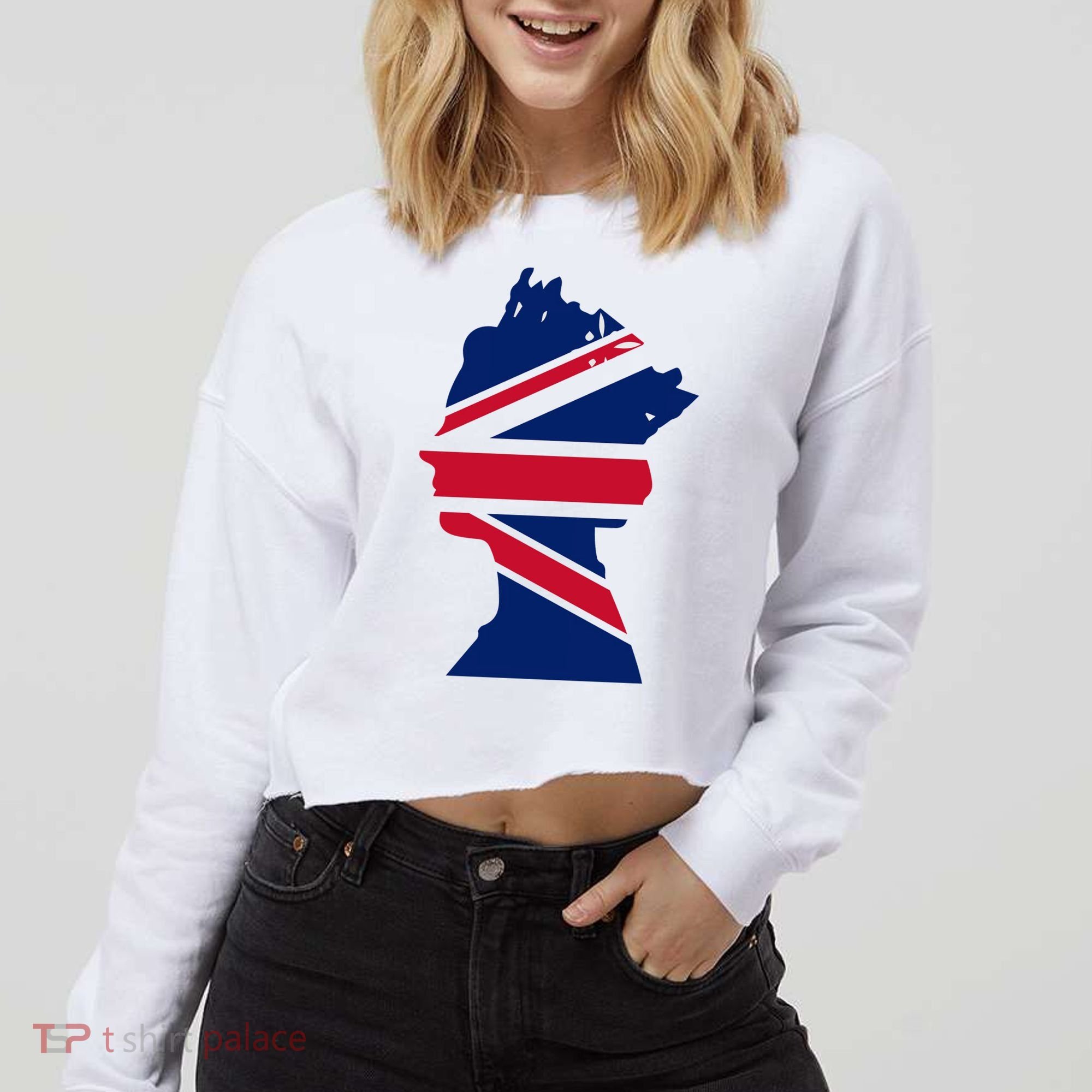 Queen Elizabeth Platinum Jubilee Celebration Queens 70th Anniversary Union Jack Cropped Pullover Crew