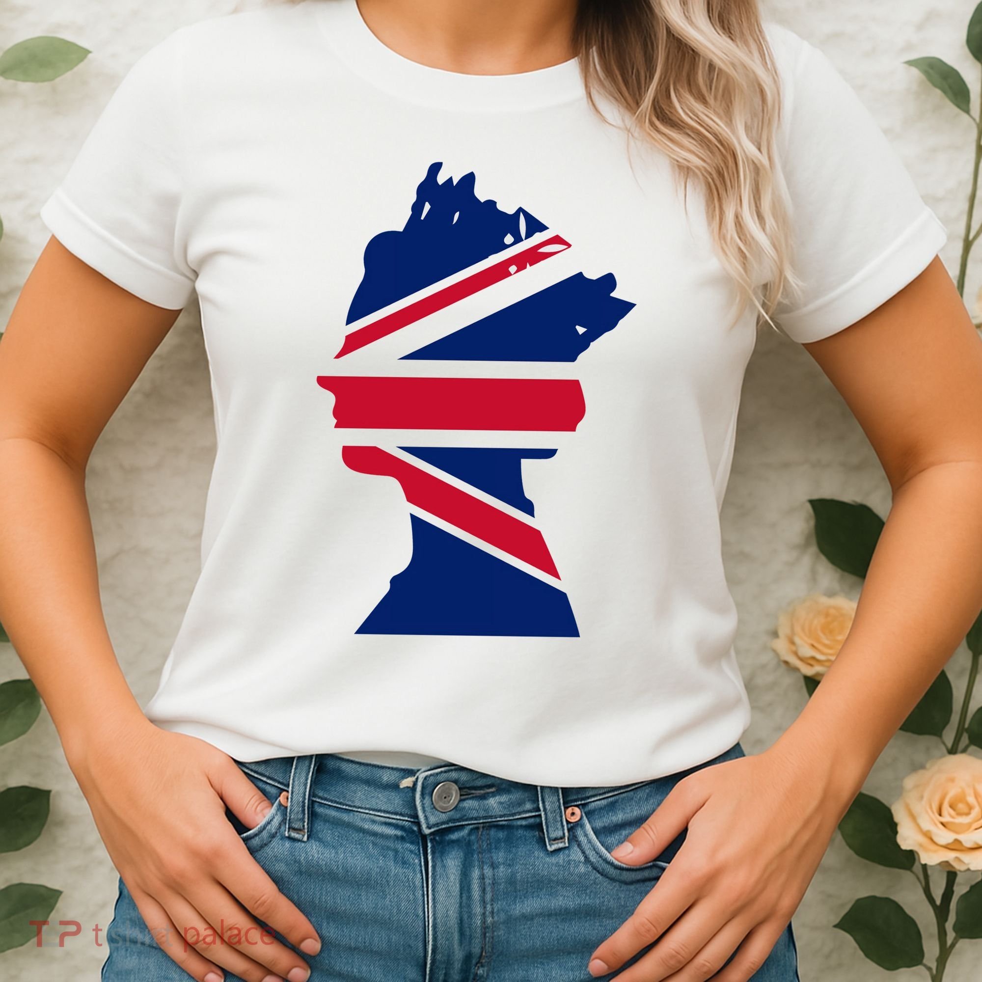 Queen Elizabeth Platinum Jubilee Celebration Queens 70th Anniversary Union Jack Women's T-Shirt