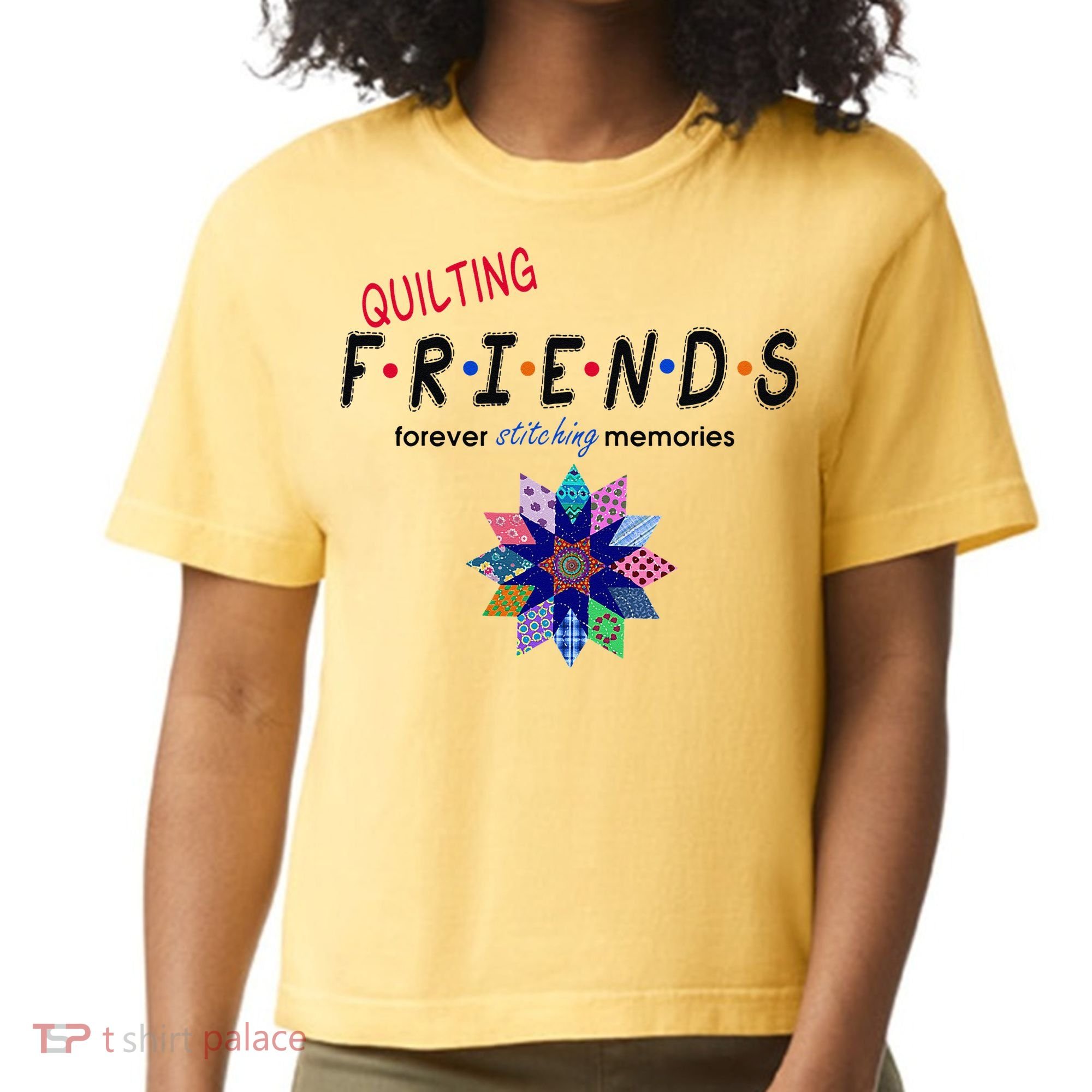 Quilting Friends Forever Stitching Memories Funny Quilting Comfort Colors Boxy T-Shirt