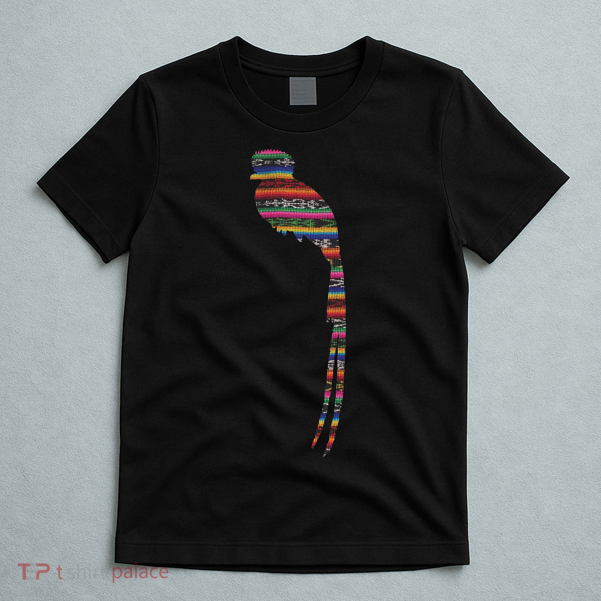 Quetzal Guatemala Chapin Antigua Tikal Tradicional Maya T-Shirt
