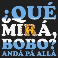 Que mira bobo funny saying and viral meme from Argentina Golf Towel thumb 3