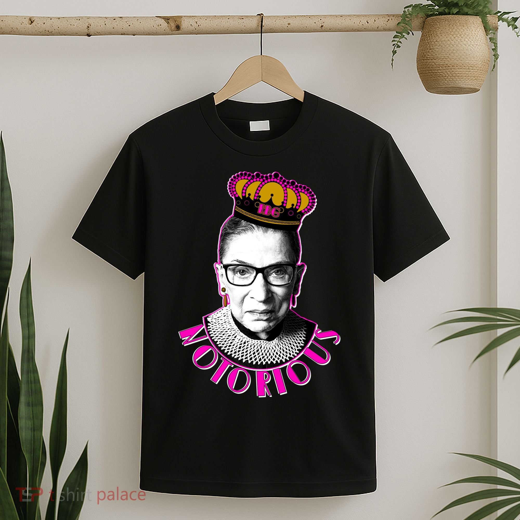 Queen Notorious RBG Ruth Bader Ginsburg Tribute T-Shirt
