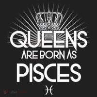 Queens Are Born As Pisces Women's Sweatshirt thumb 2