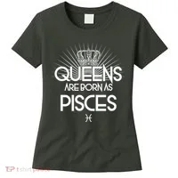 Queens Are Born As Pisces Women's T-Shirt thumb 0