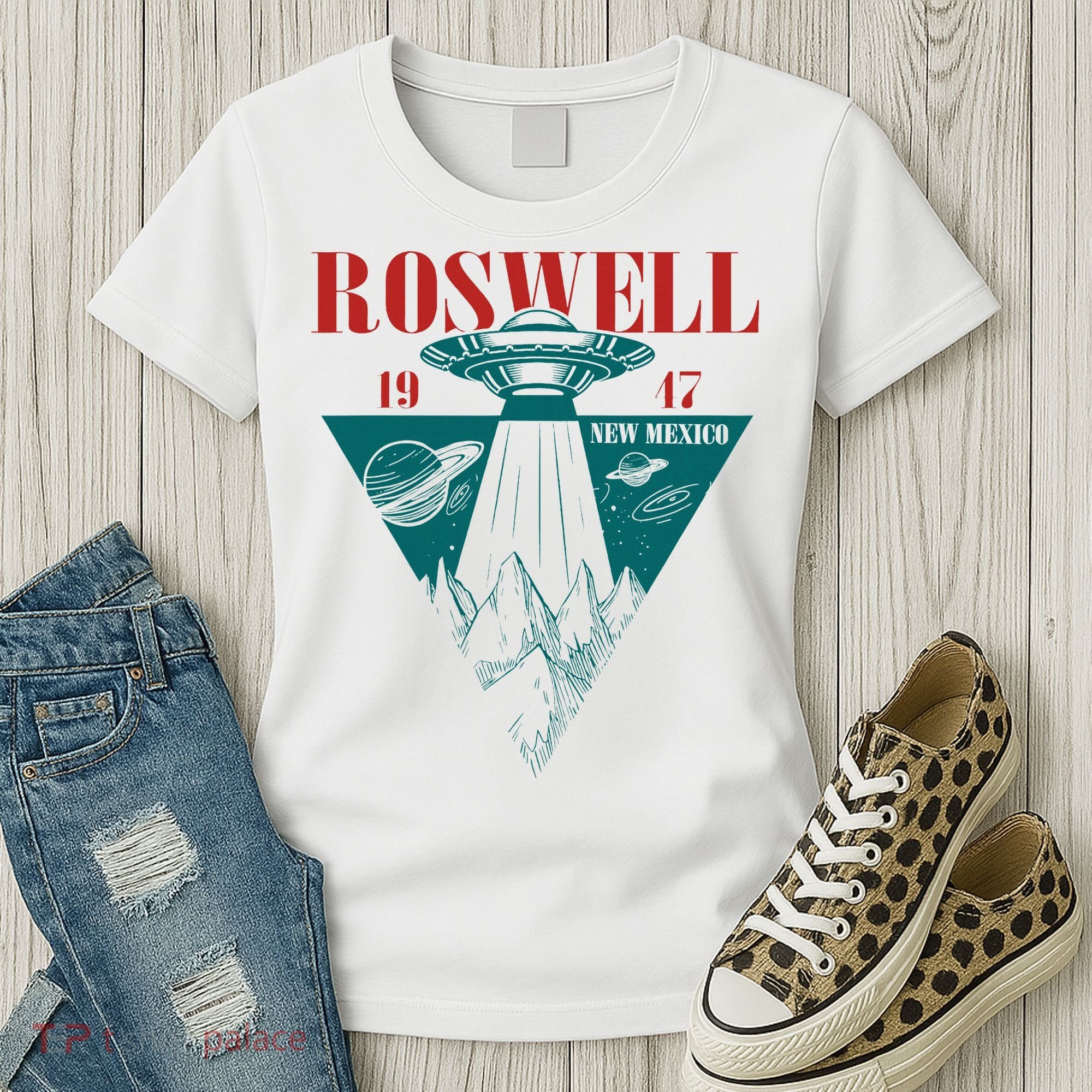 Roswell 1947 New Mexico Ufo Aliens Spaceship Women's T-Shirt
